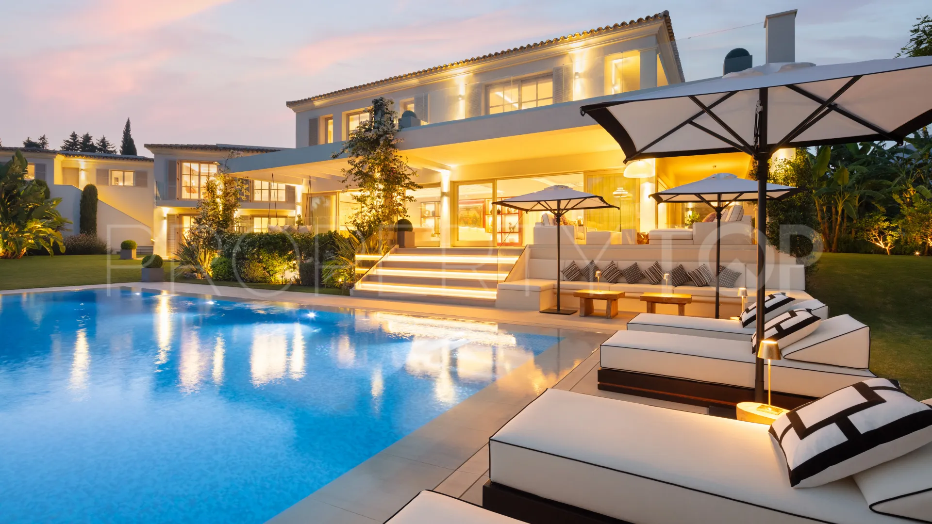 Peñablanca villa for sale