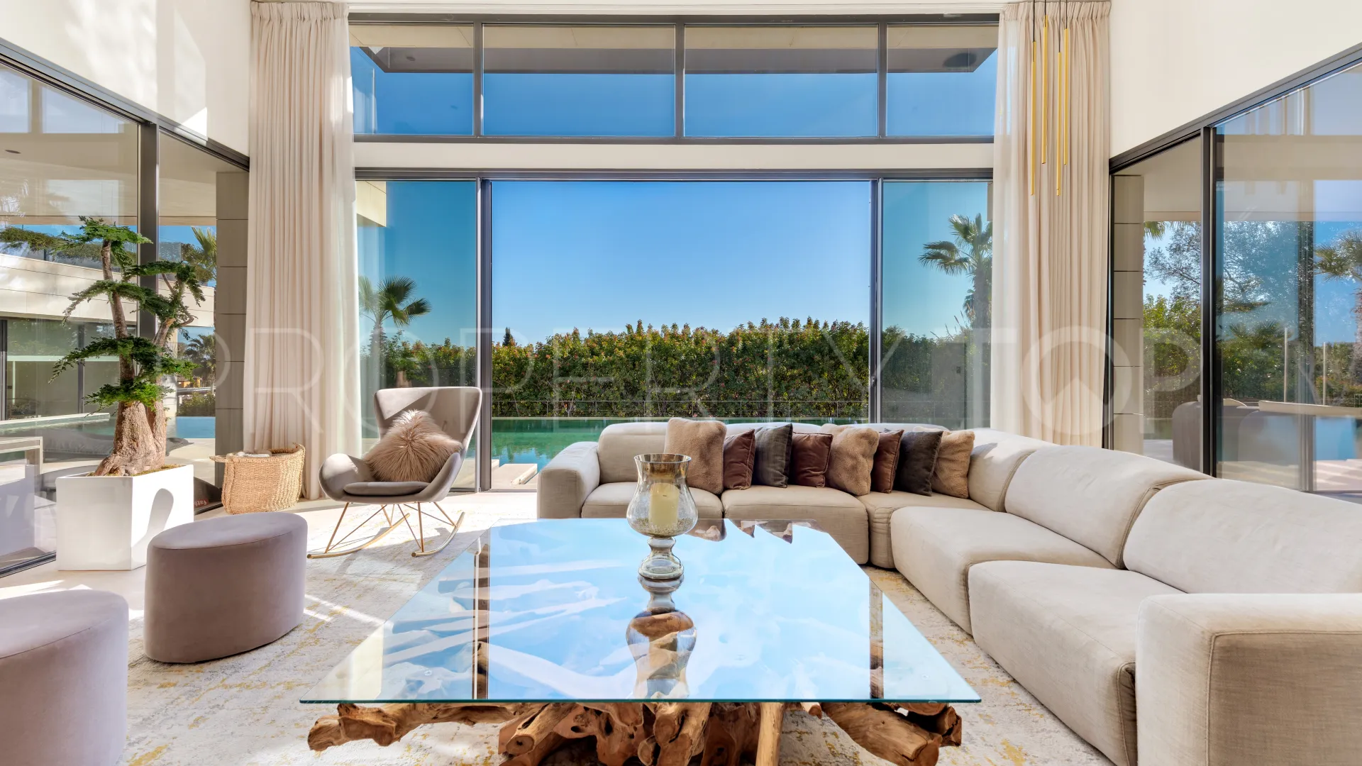 Marbella Golden Mile, villa a la venta
