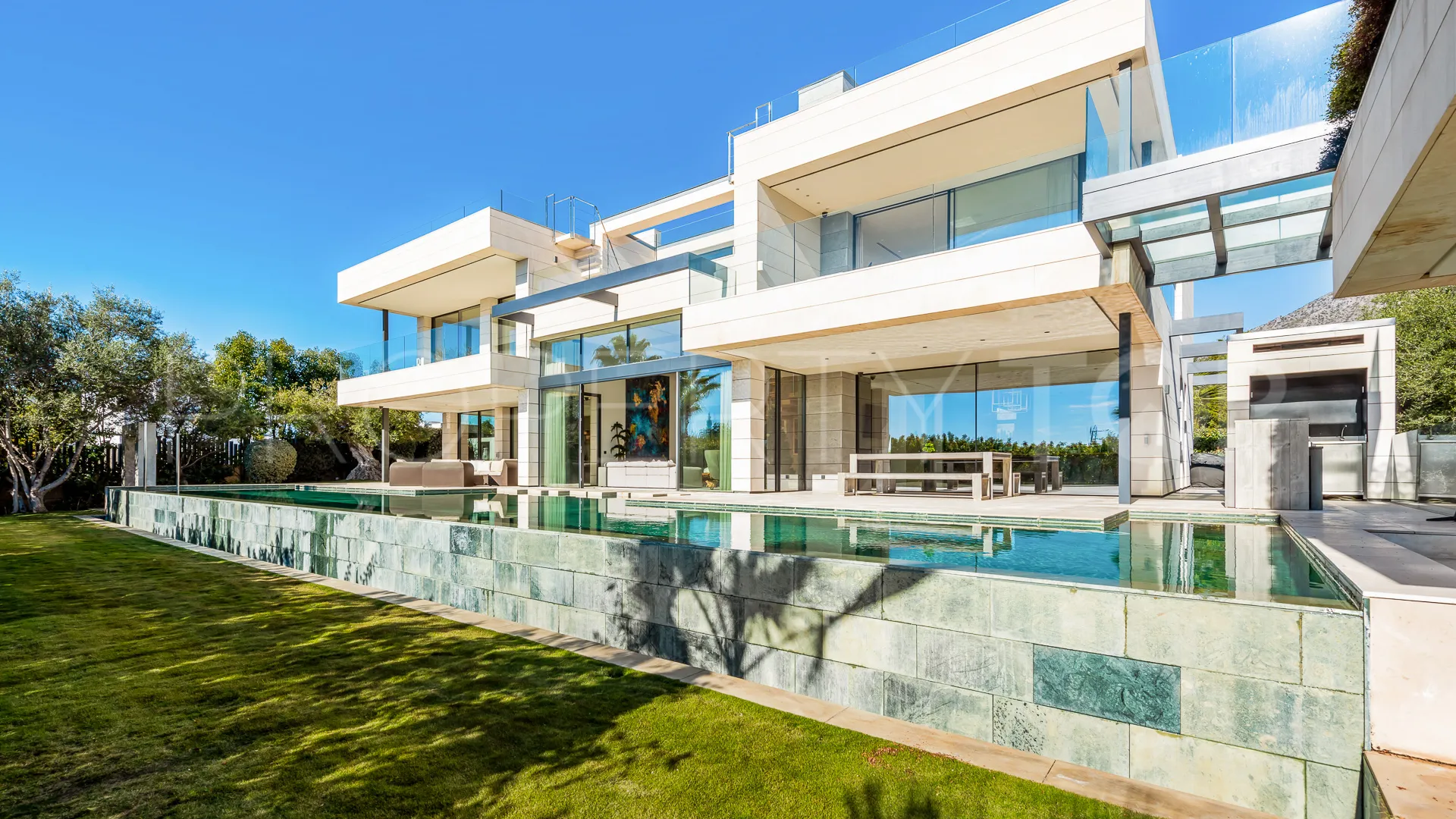 Marbella Golden Mile, villa a la venta