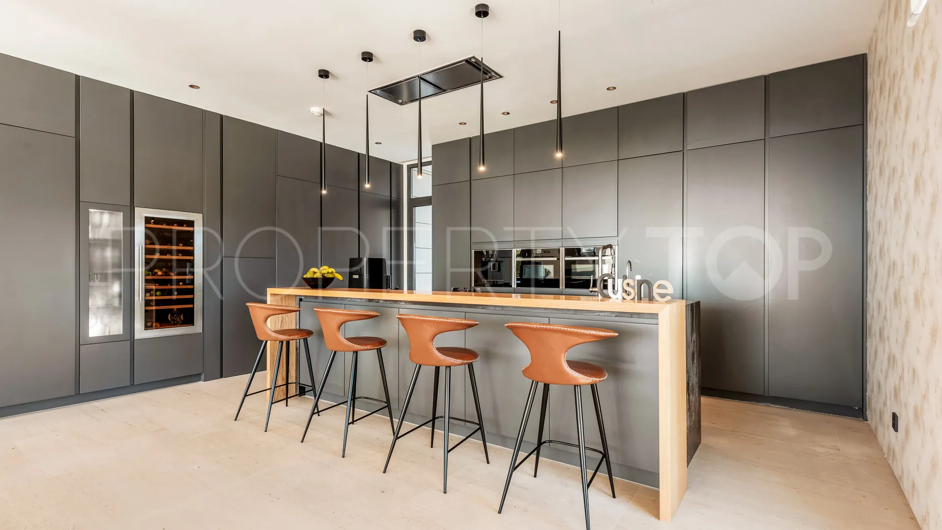 Marbella Golden Mile, villa a la venta