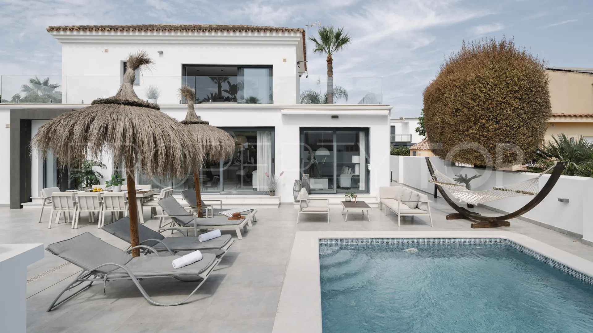 Villa en venta en Nueva Andalucia