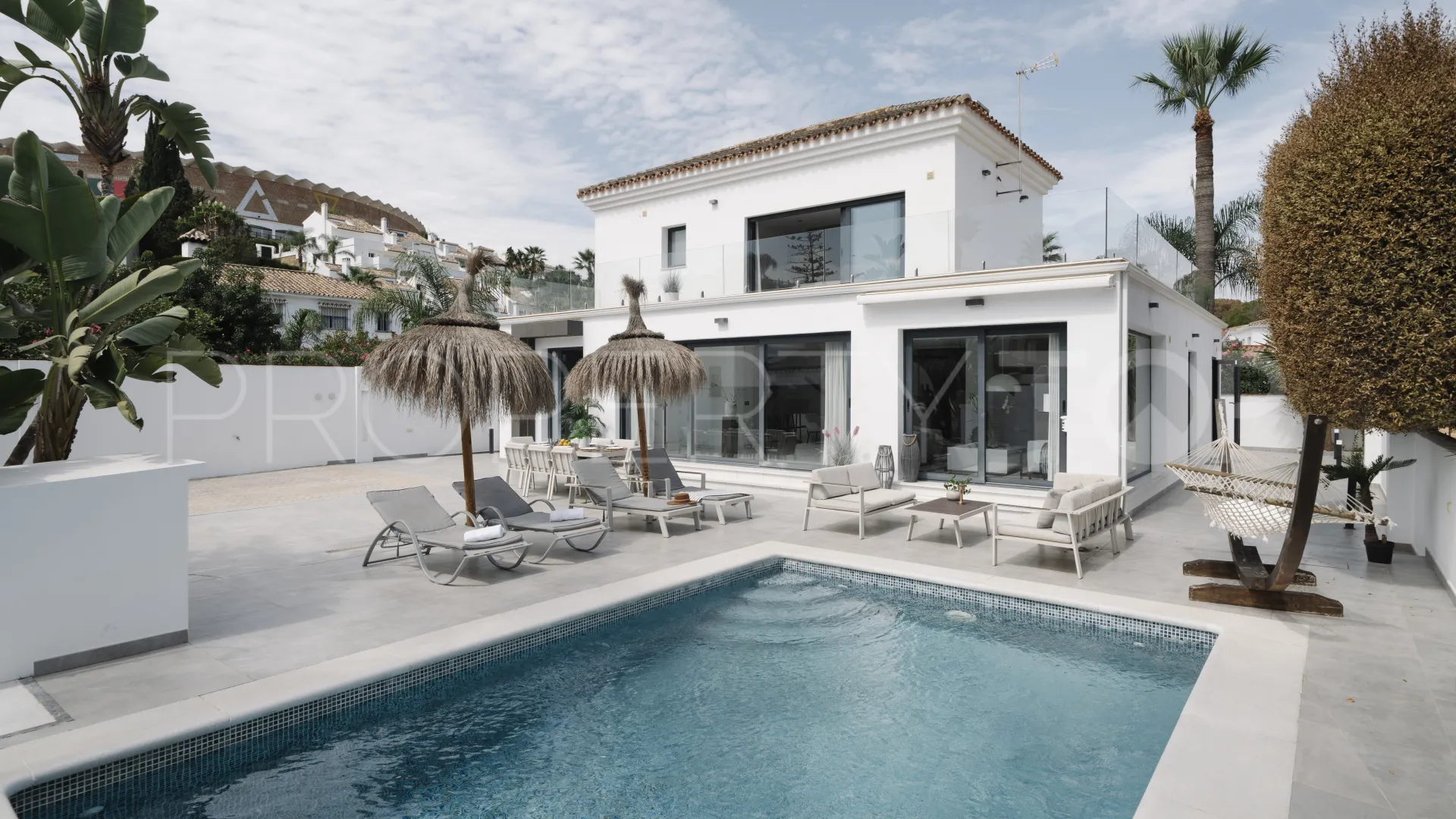 Villa en venta en Nueva Andalucia