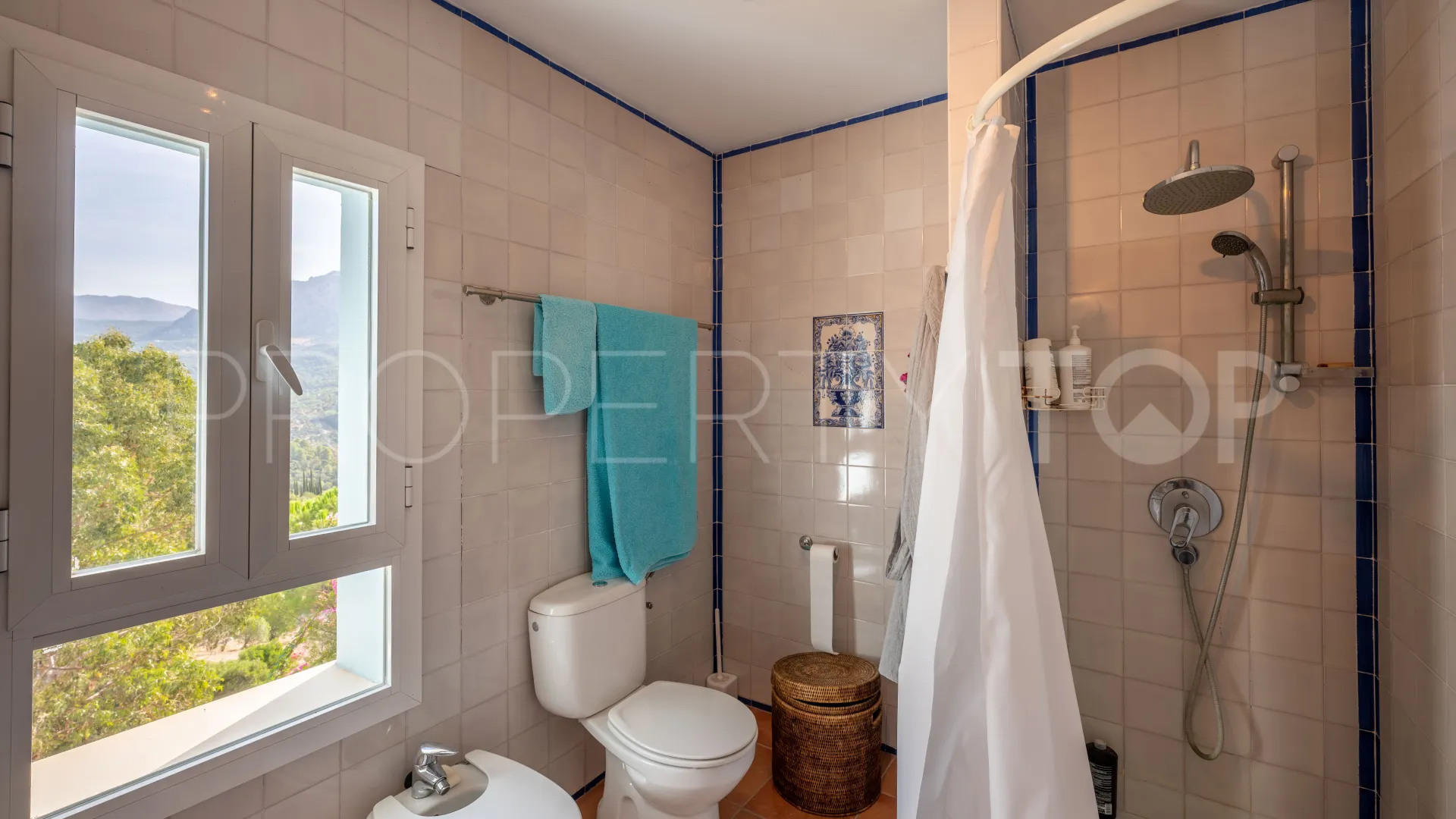 Casa de campo a la venta en Gaucin