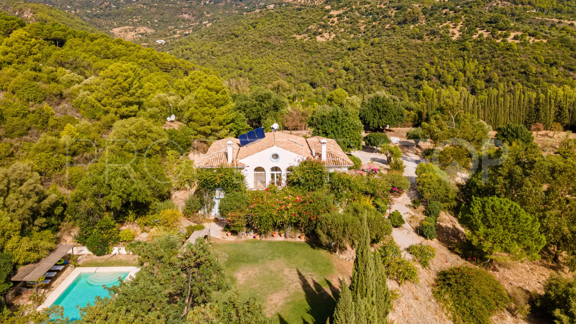 Casa de campo a la venta en Gaucin