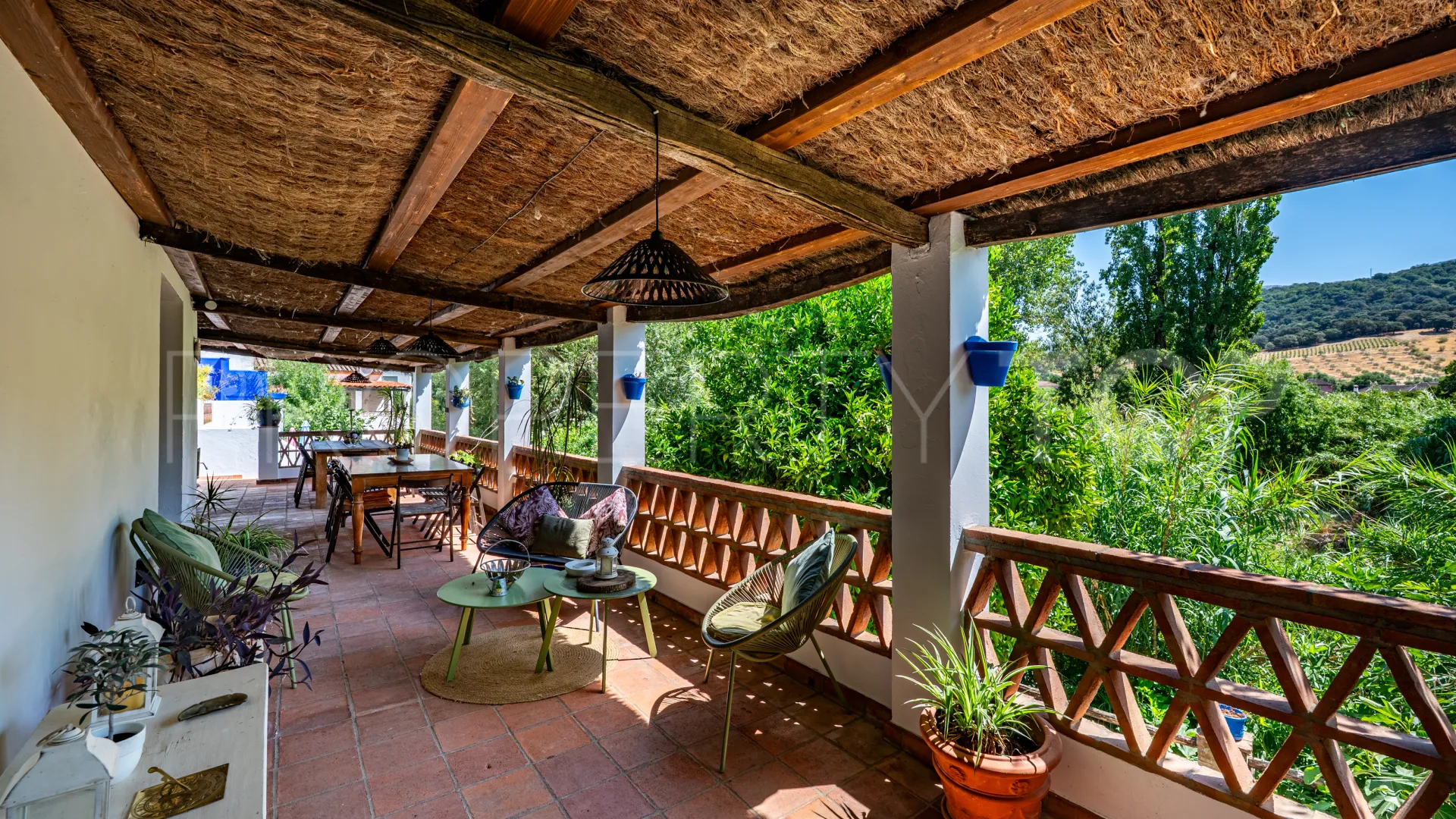 Cortes de la Frontera, adosado con 9 dormitorios en venta