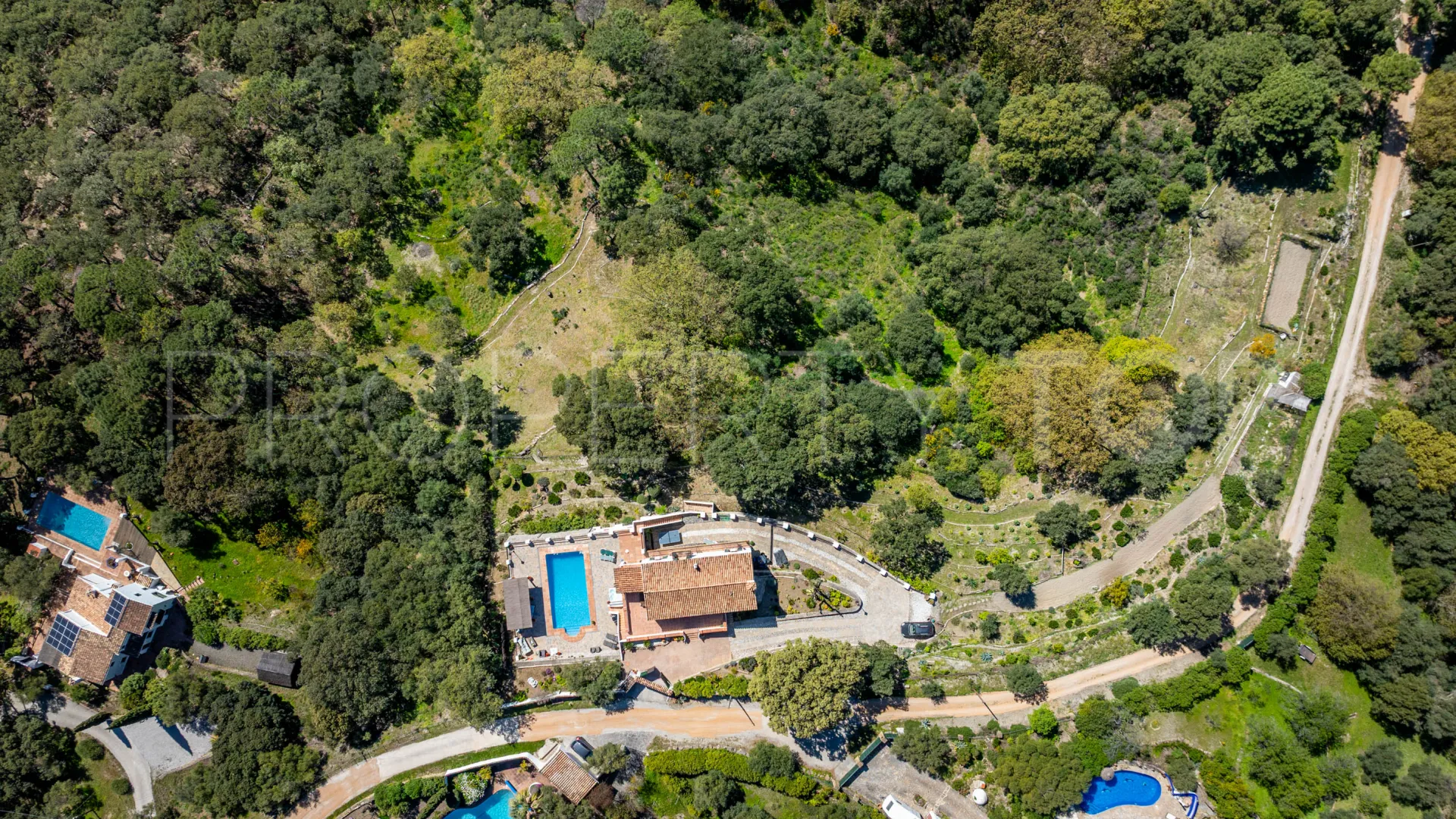 Se vende casa de campo en Casares