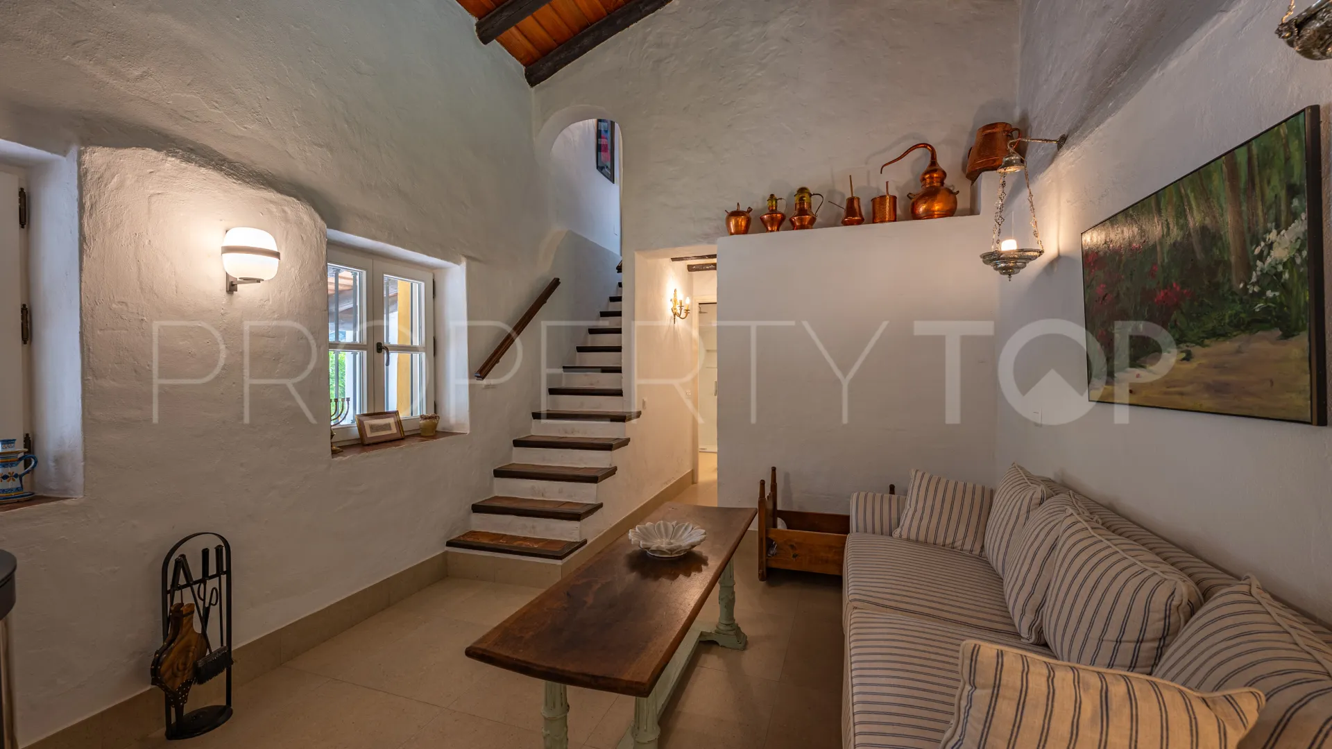 Comprar cortijo de 8 dormitorios en Gaucin