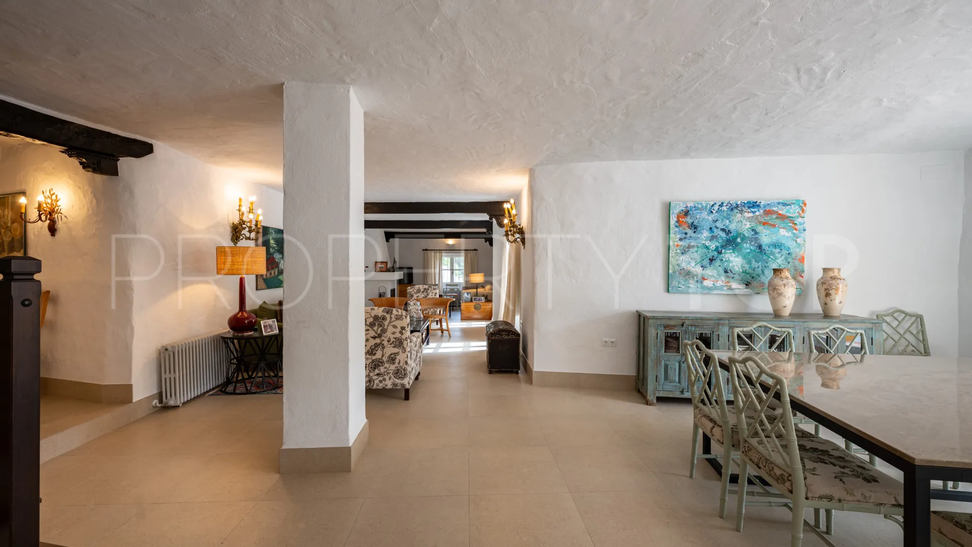 Comprar cortijo de 8 dormitorios en Gaucin