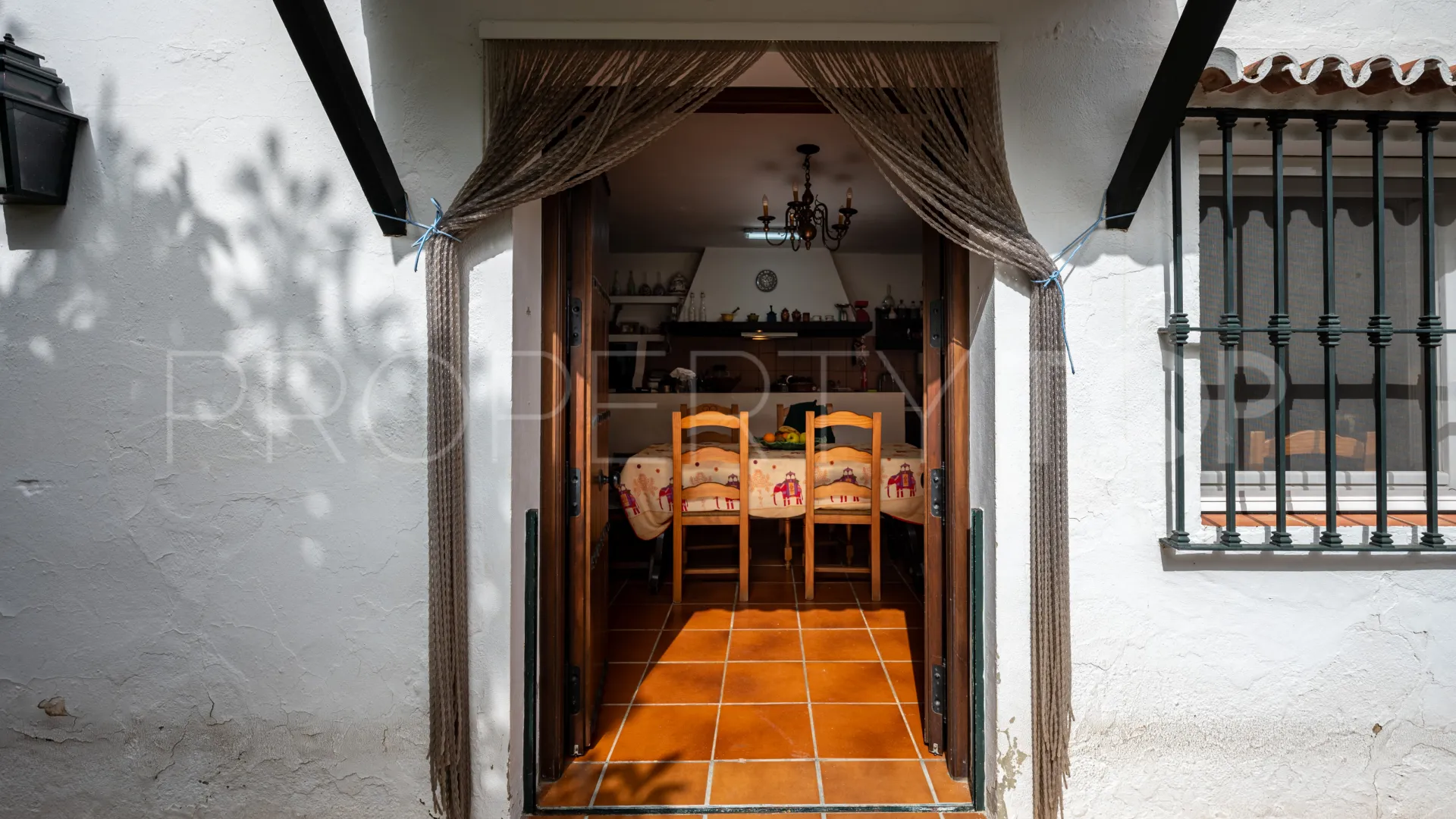 Comprar cortijo de 8 dormitorios en Gaucin
