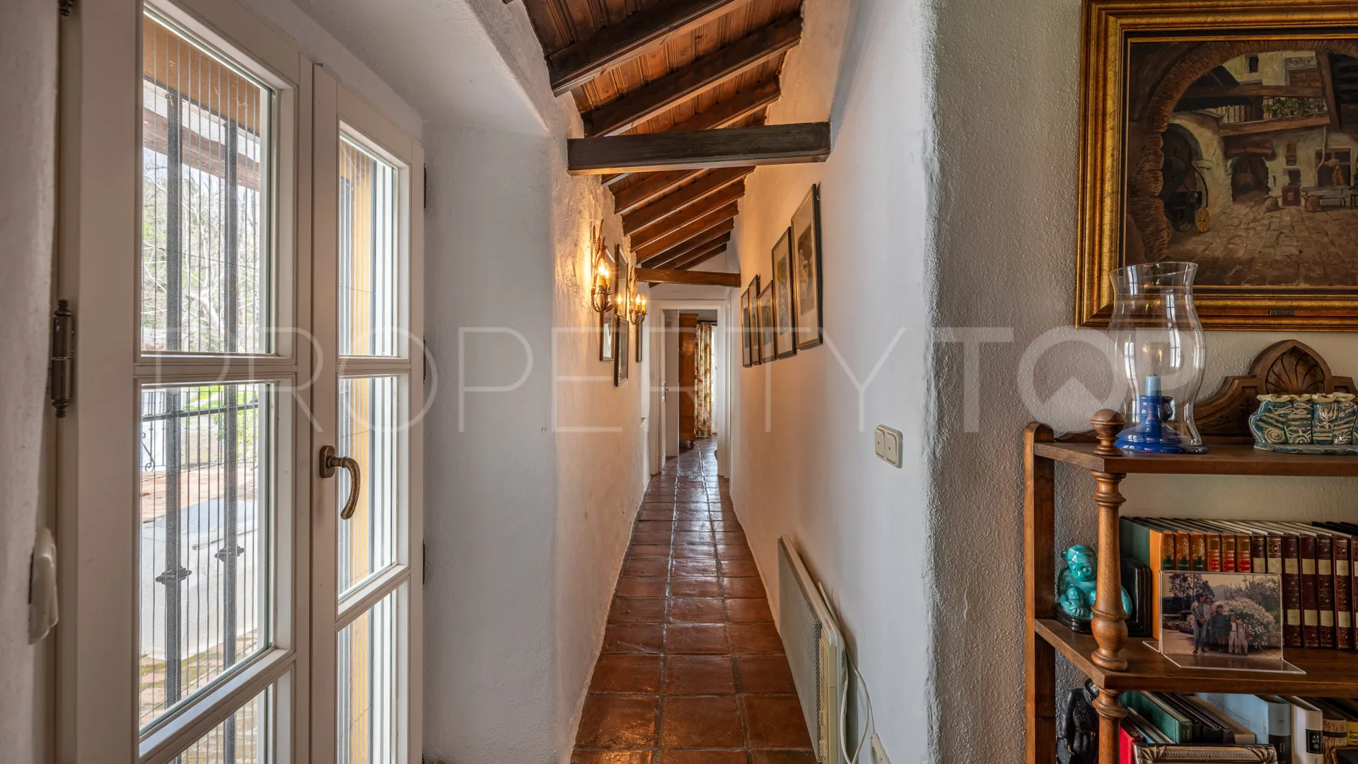 Comprar cortijo de 8 dormitorios en Gaucin