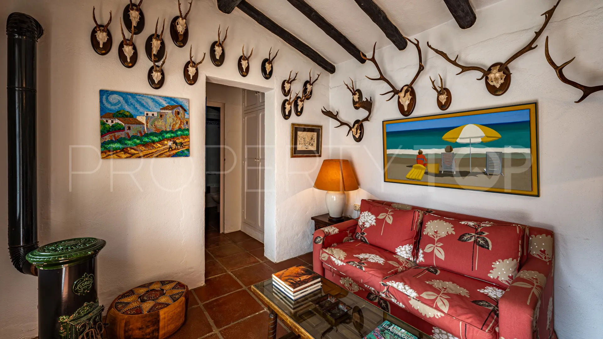 Comprar cortijo de 8 dormitorios en Gaucin