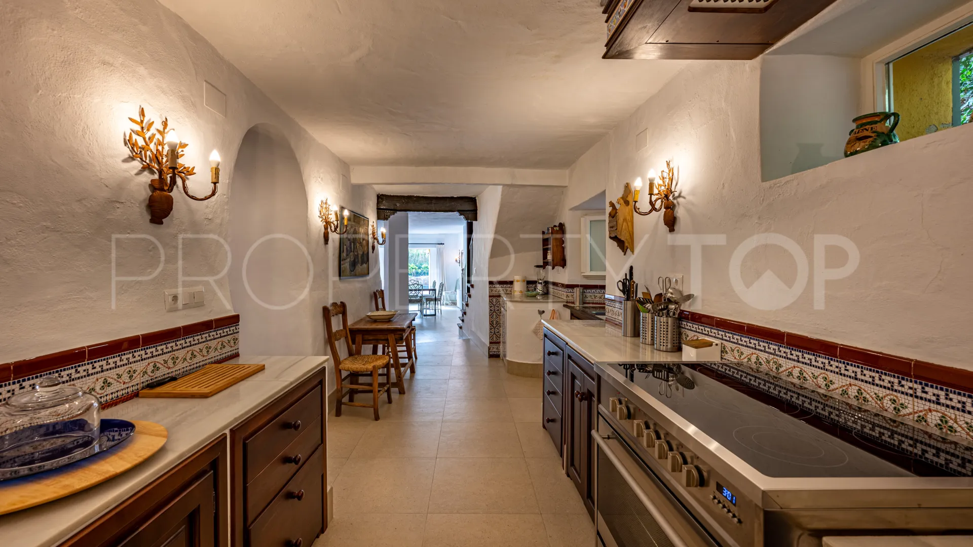Comprar cortijo de 8 dormitorios en Gaucin