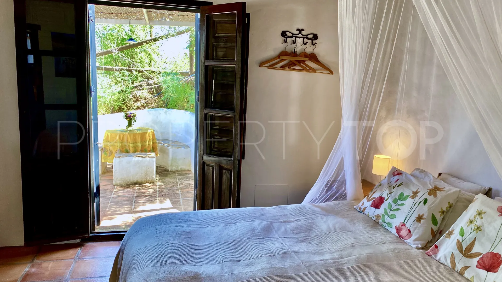 Se vende finca en Almogia de 7 dormitorios