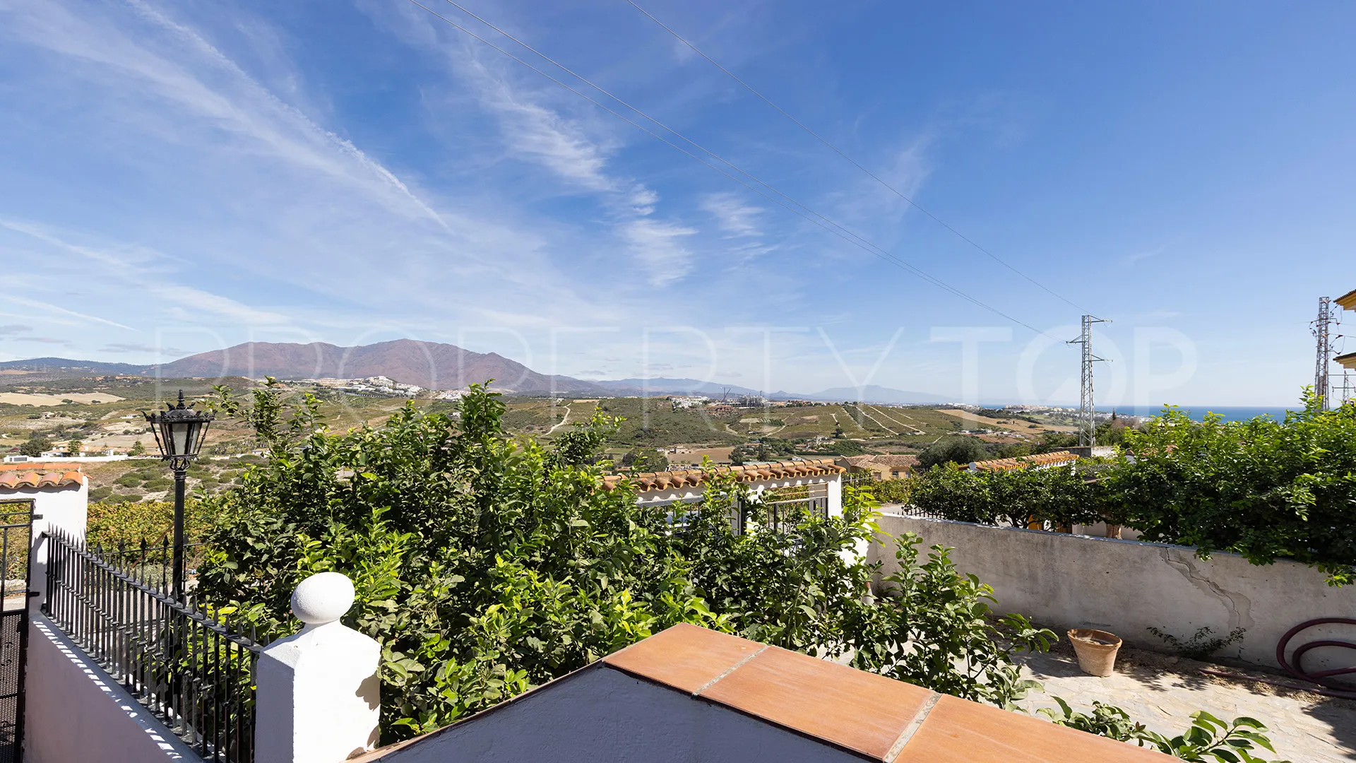 For sale town house in Manilva with 3 bedrooms