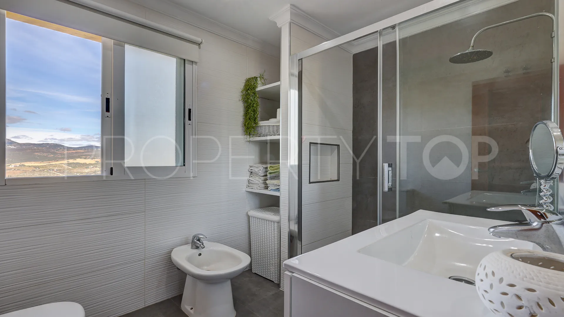 For sale town house in Manilva with 3 bedrooms