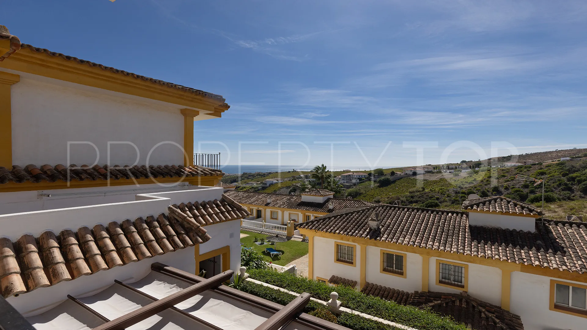 For sale town house in Manilva with 3 bedrooms