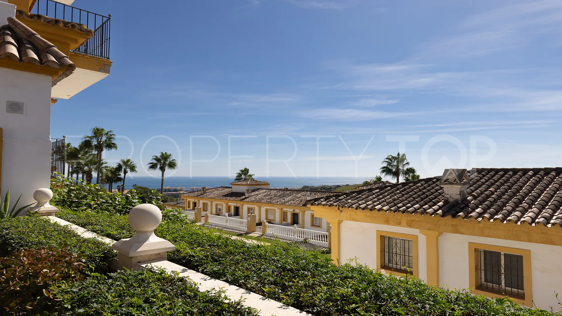 For sale town house in Manilva with 3 bedrooms