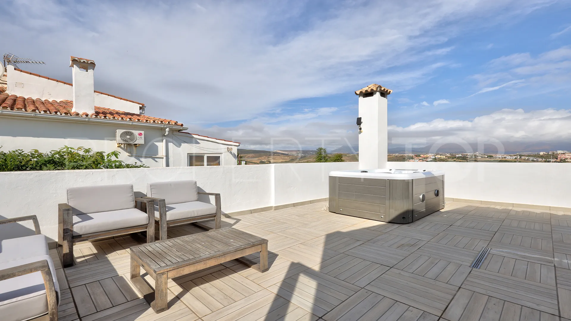 For sale Princesa Kristina semi detached house
