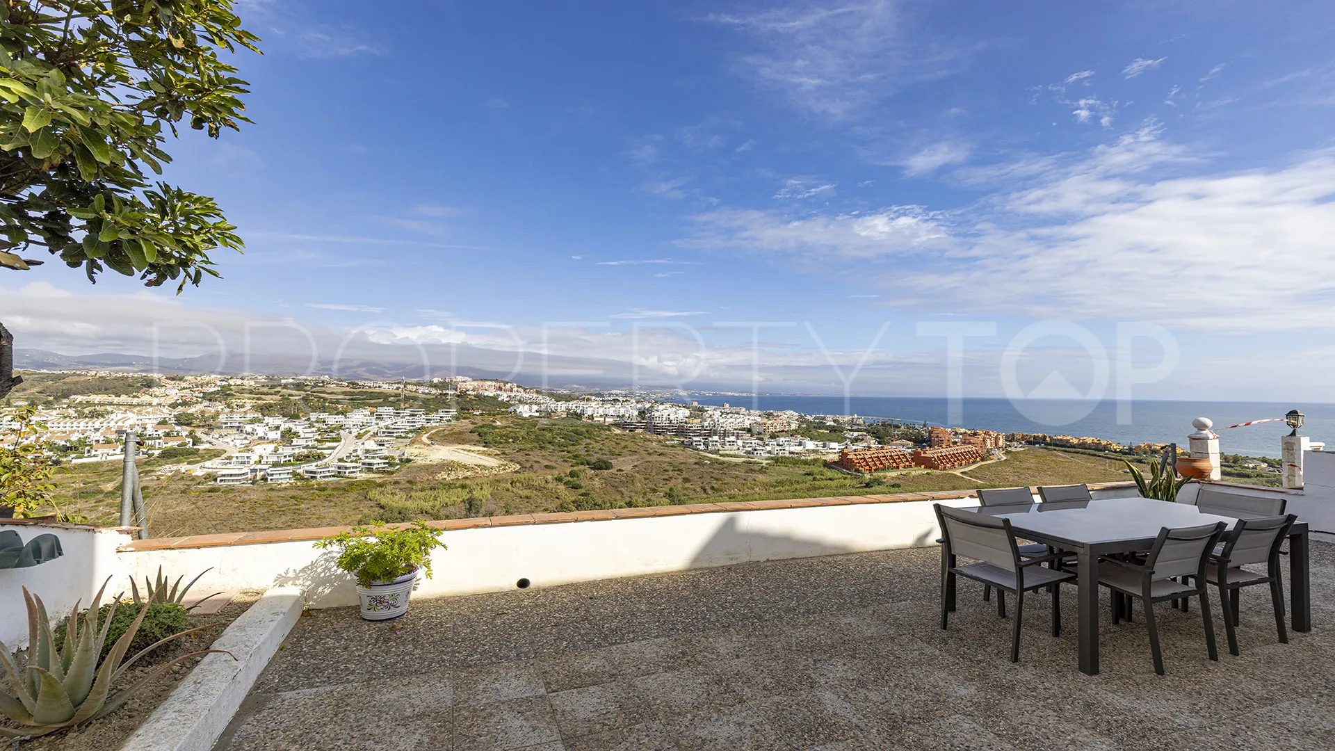 For sale Princesa Kristina semi detached house
