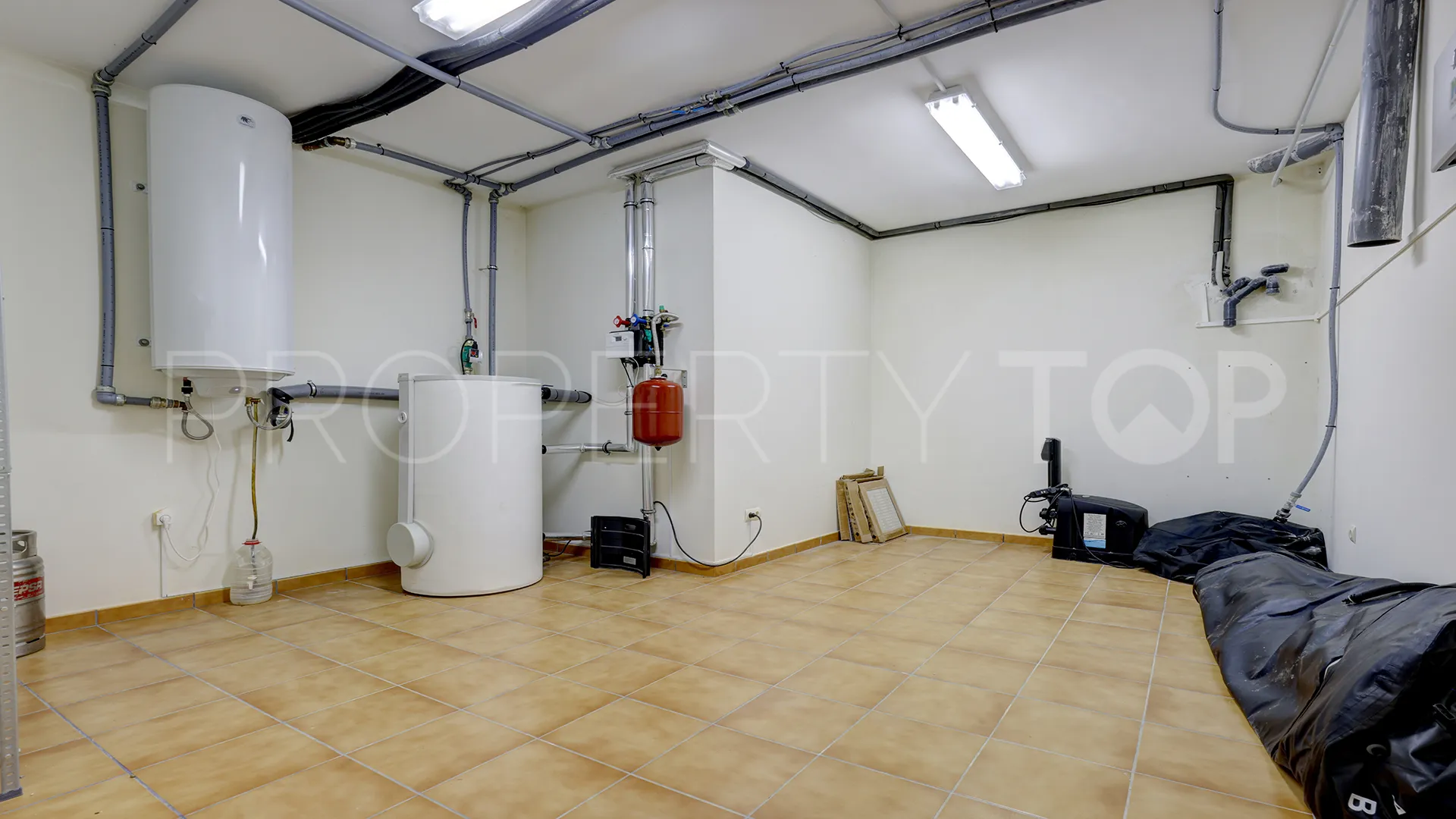 For sale villa in La Paloma with 4 bedrooms