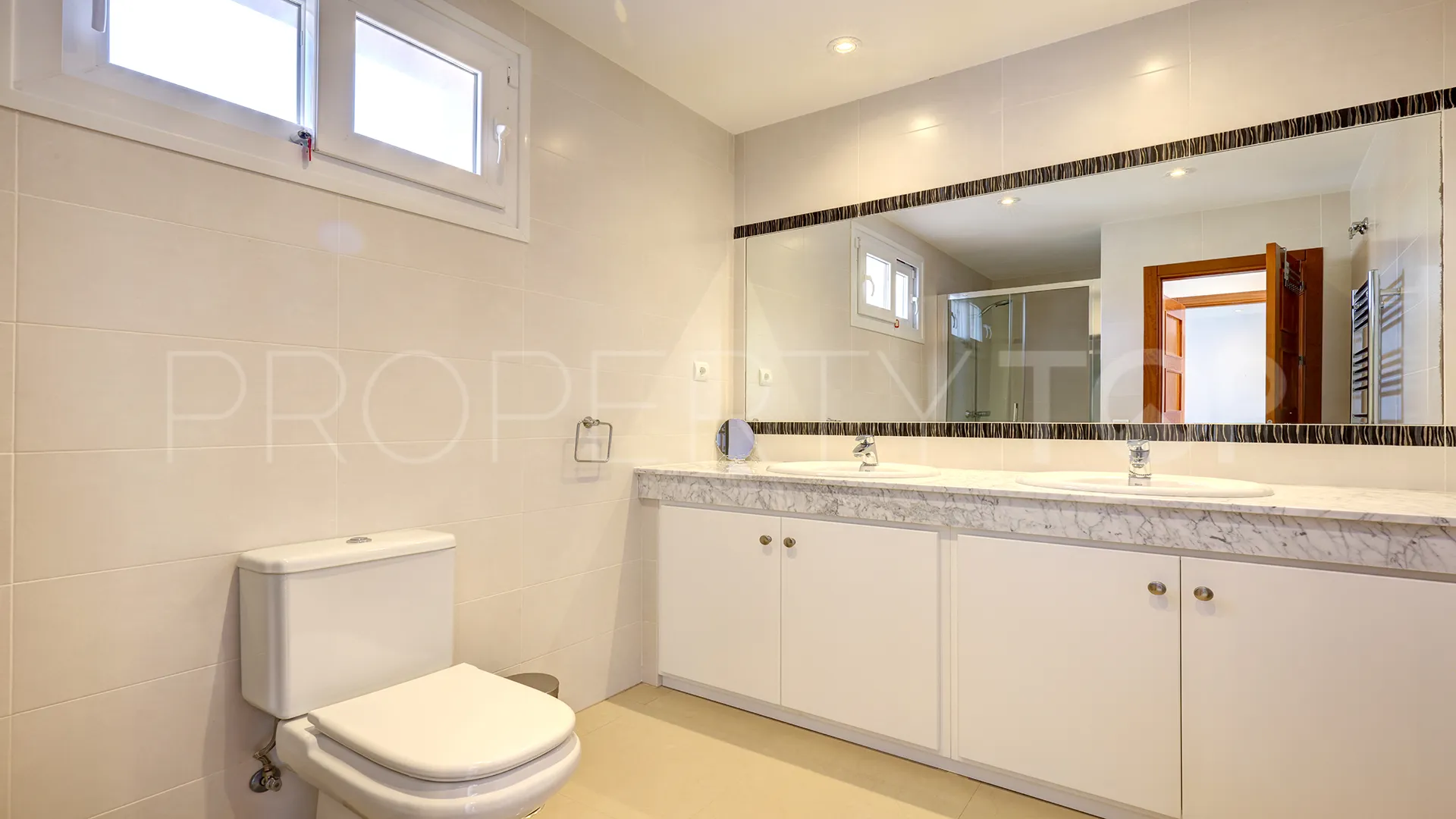 For sale villa in La Paloma with 4 bedrooms