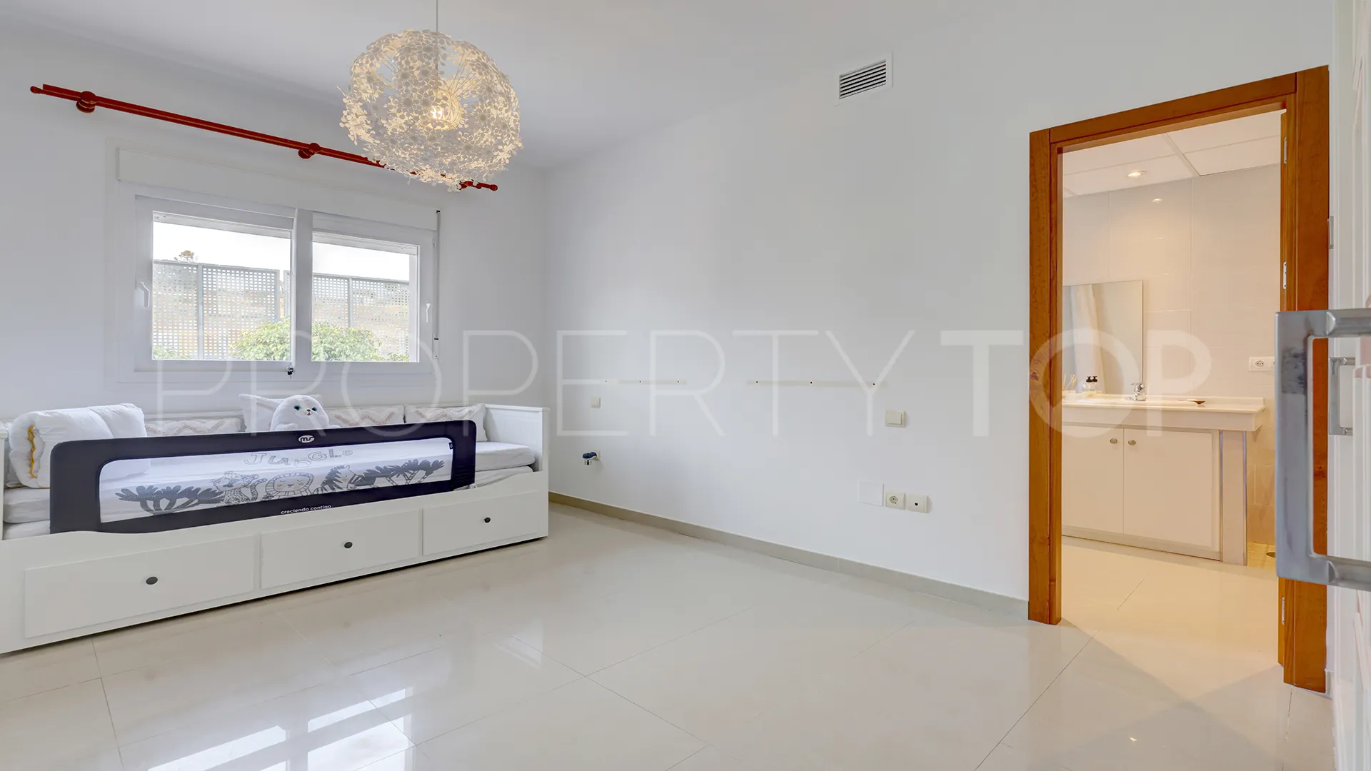 For sale villa in La Paloma with 4 bedrooms