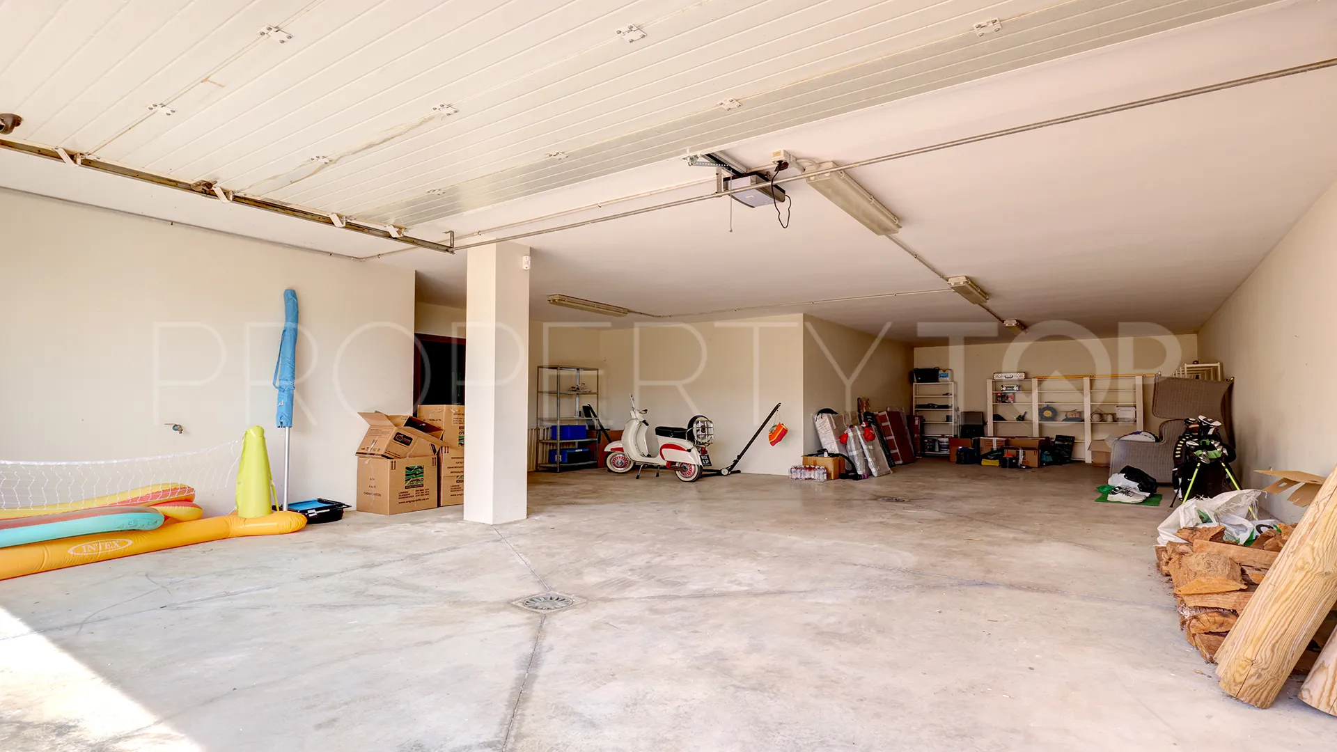 For sale villa in La Paloma with 4 bedrooms