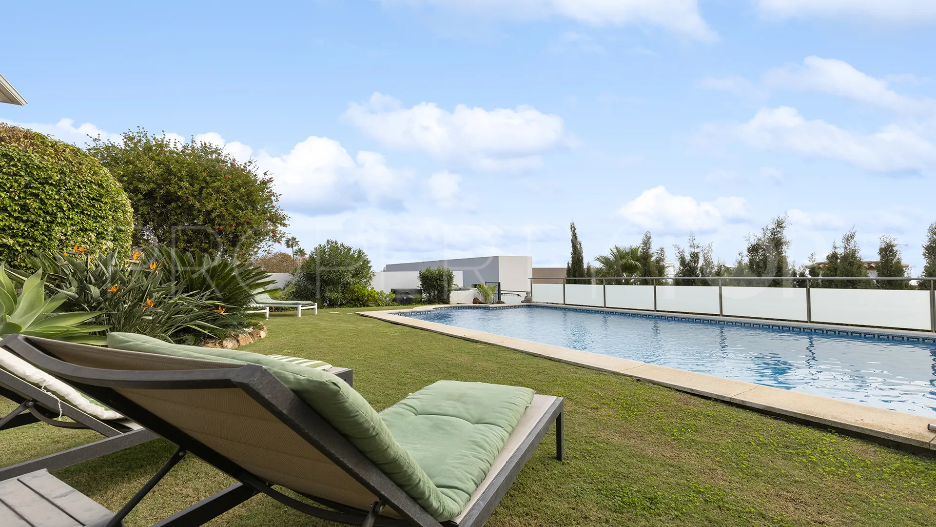 For sale villa in La Paloma with 4 bedrooms