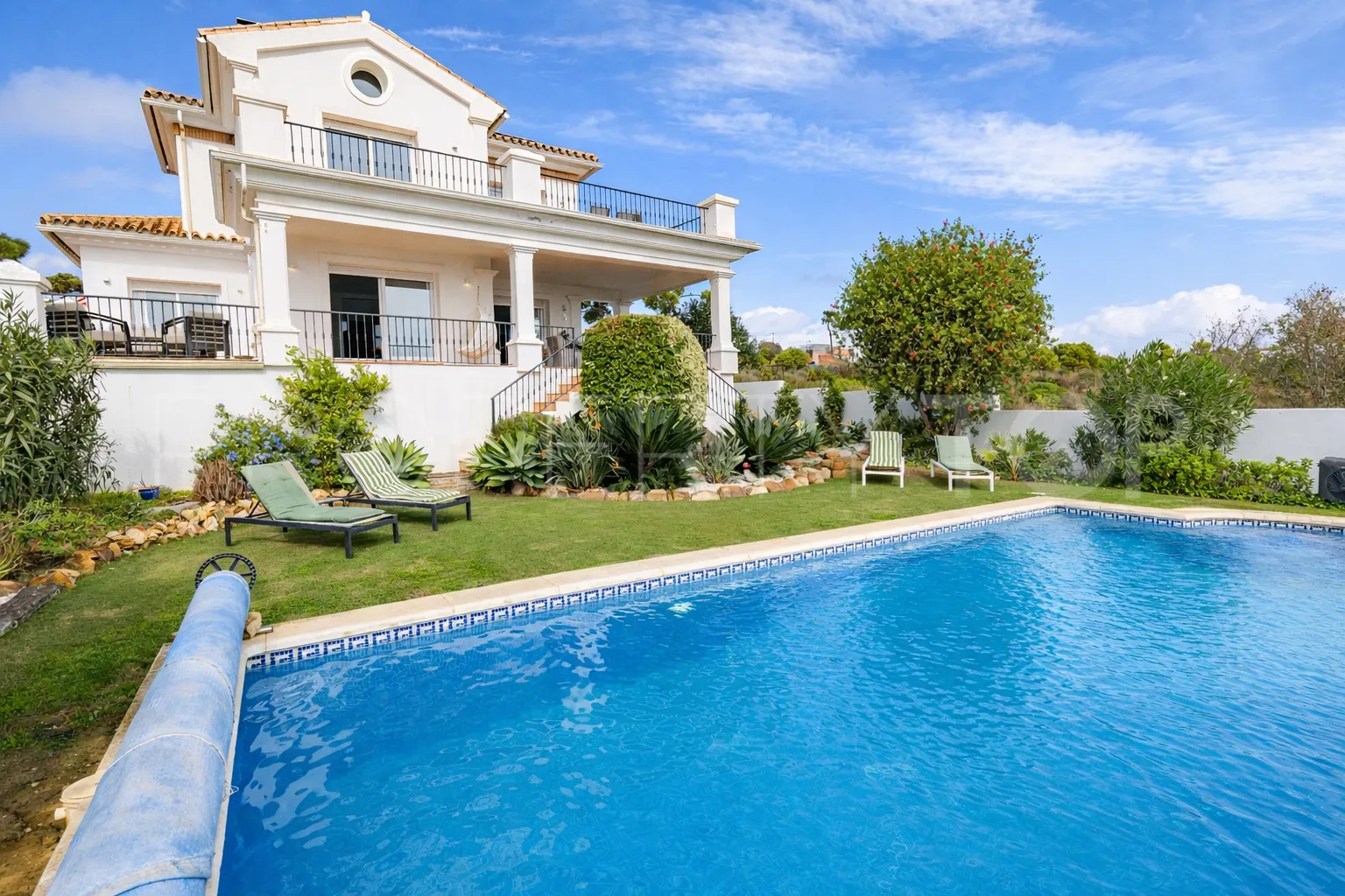 For sale villa in La Paloma with 4 bedrooms