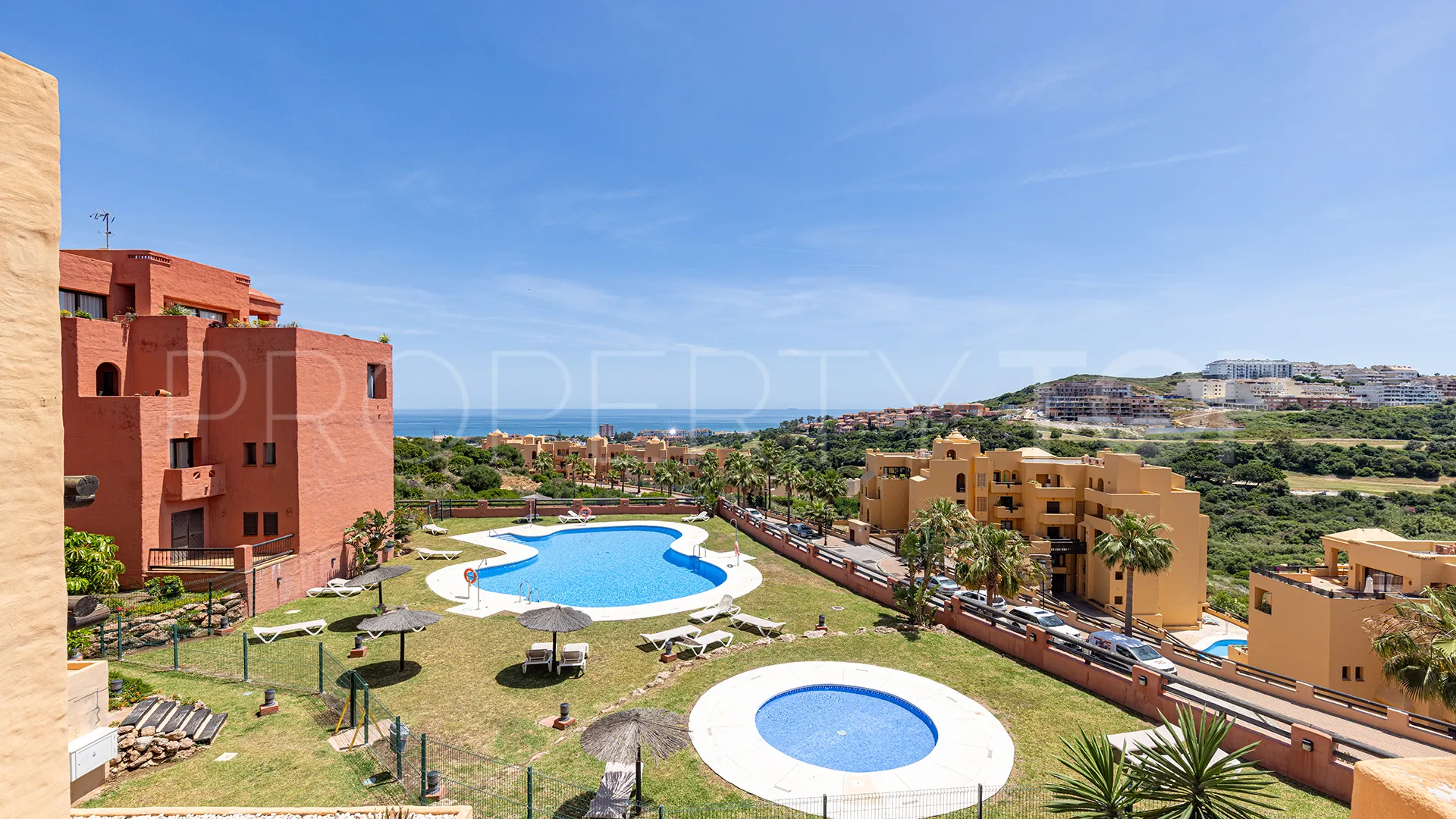 Comprar apartamento en Sabinillas con 2 dormitorios