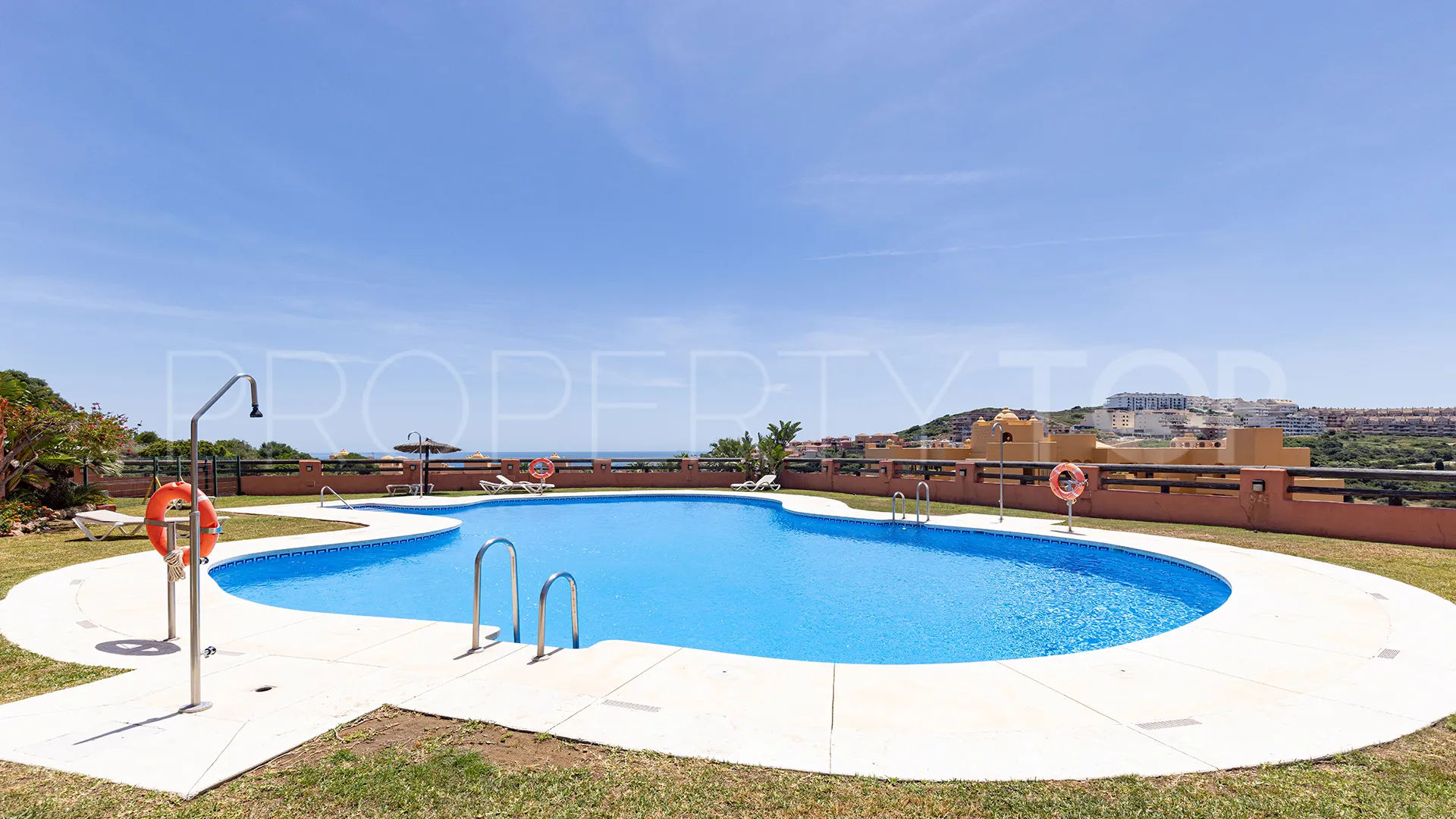 Comprar apartamento en Sabinillas con 2 dormitorios