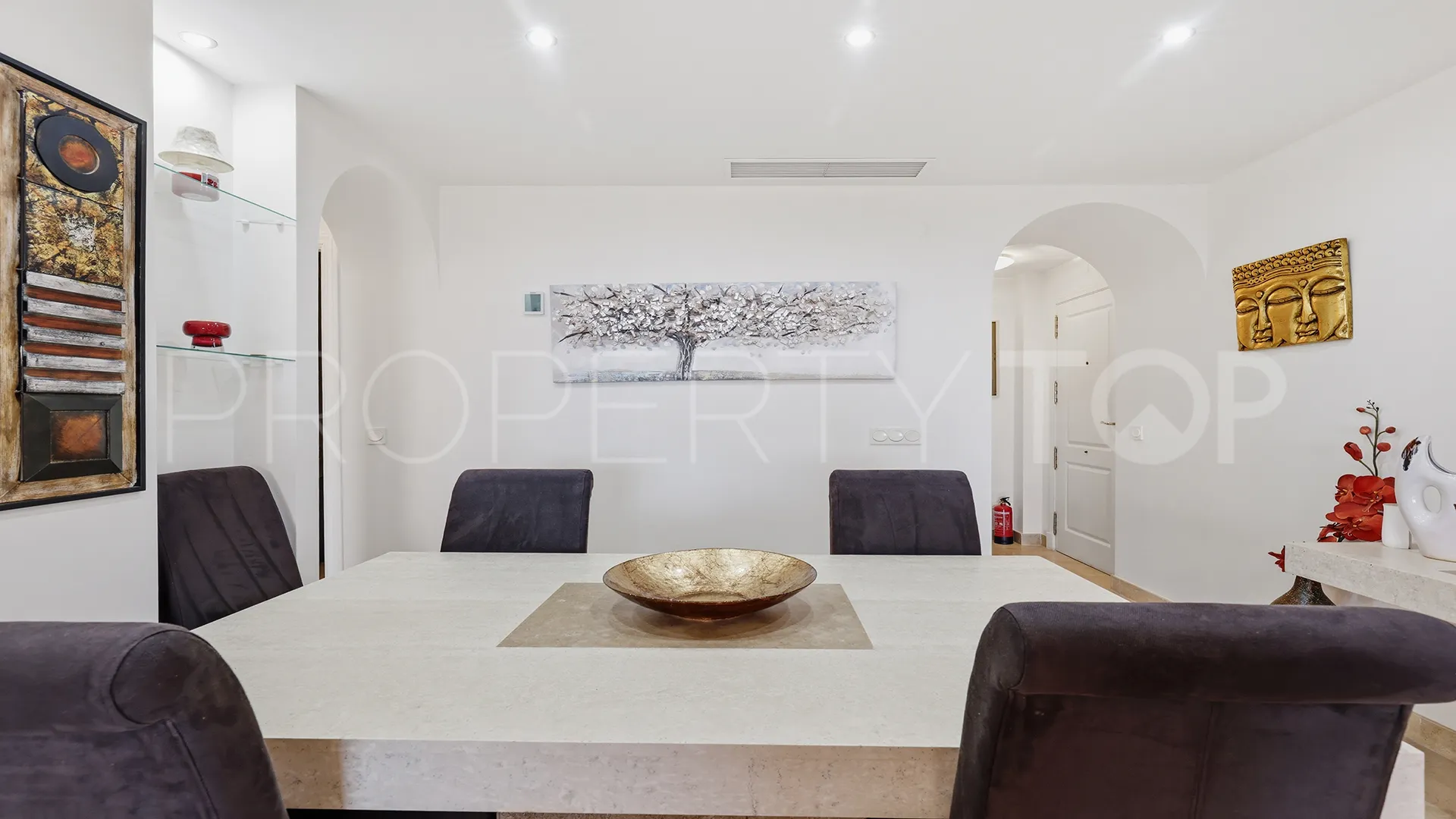 Comprar apartamento en Sabinillas con 2 dormitorios
