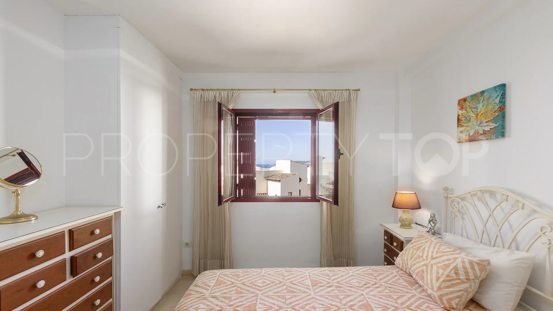Apartamento a la venta de 2 dormitorios en Bahia de Casares