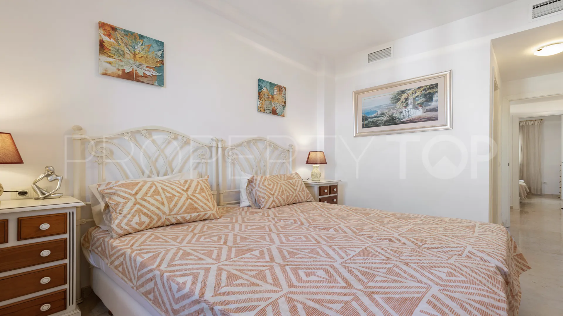 Apartamento a la venta de 2 dormitorios en Bahia de Casares