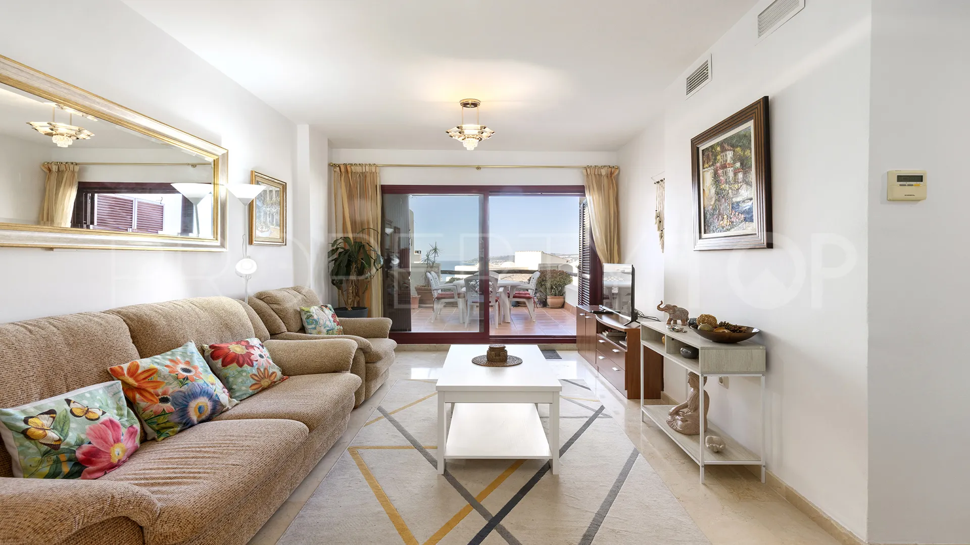 Apartamento a la venta de 2 dormitorios en Bahia de Casares