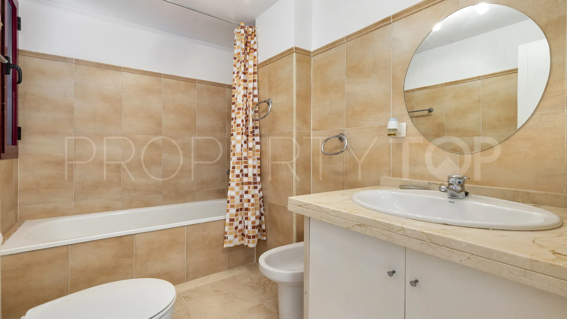 Apartamento a la venta de 2 dormitorios en Bahia de Casares