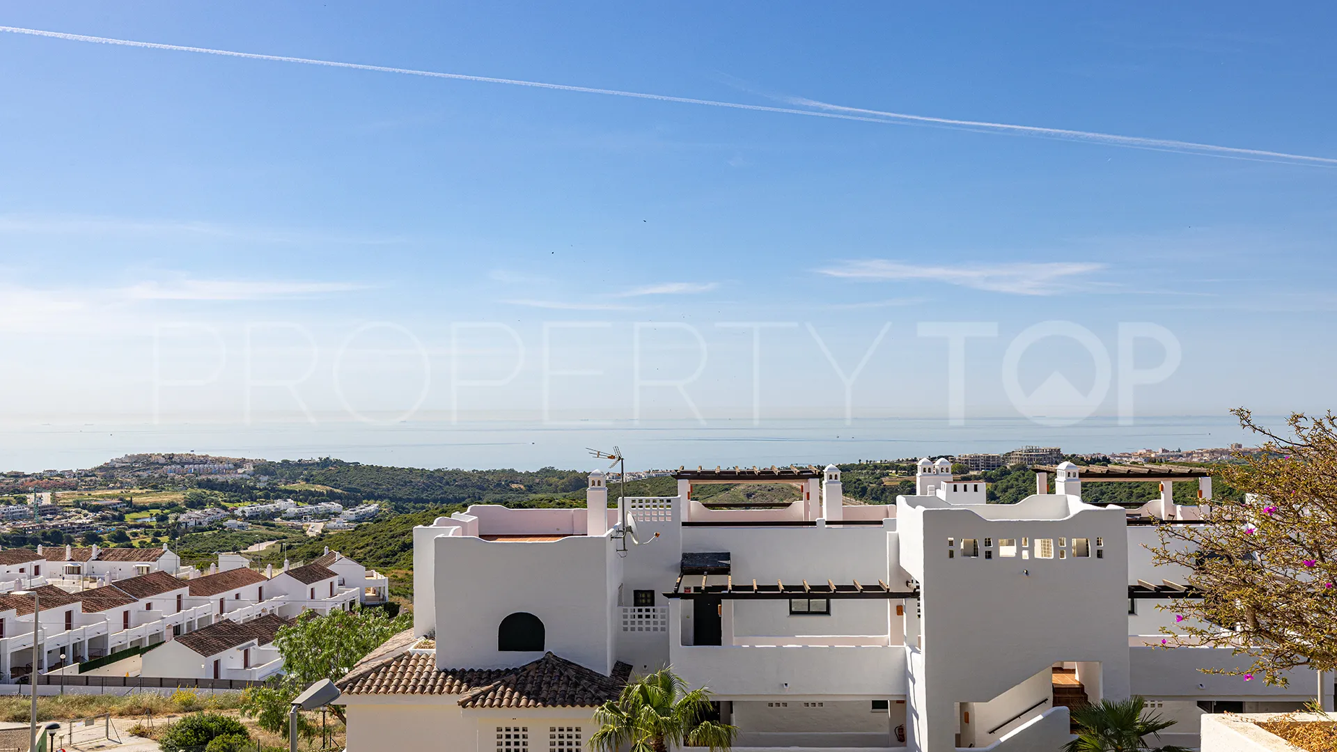 Comprar apartamento en Doña Julia de 3 dormitorios