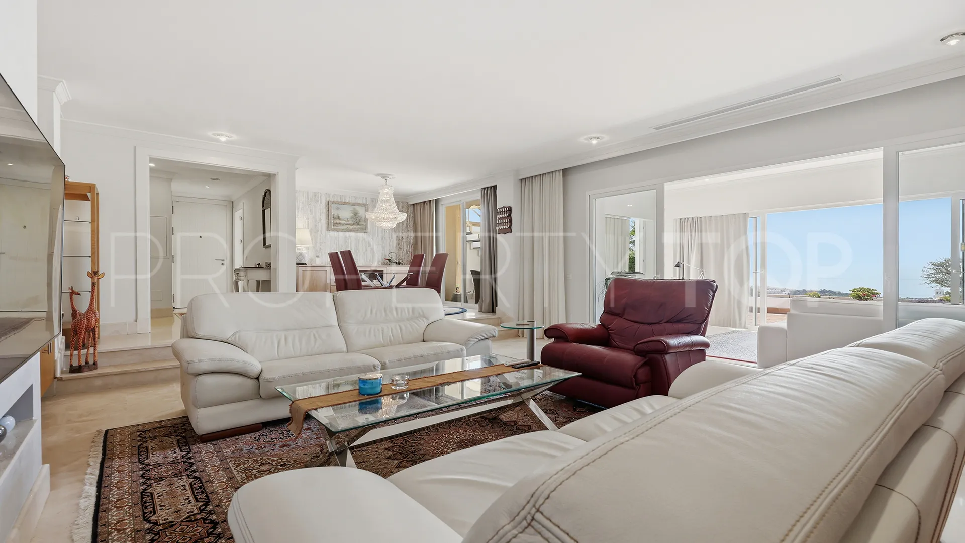 Comprar apartamento en Doña Julia de 3 dormitorios