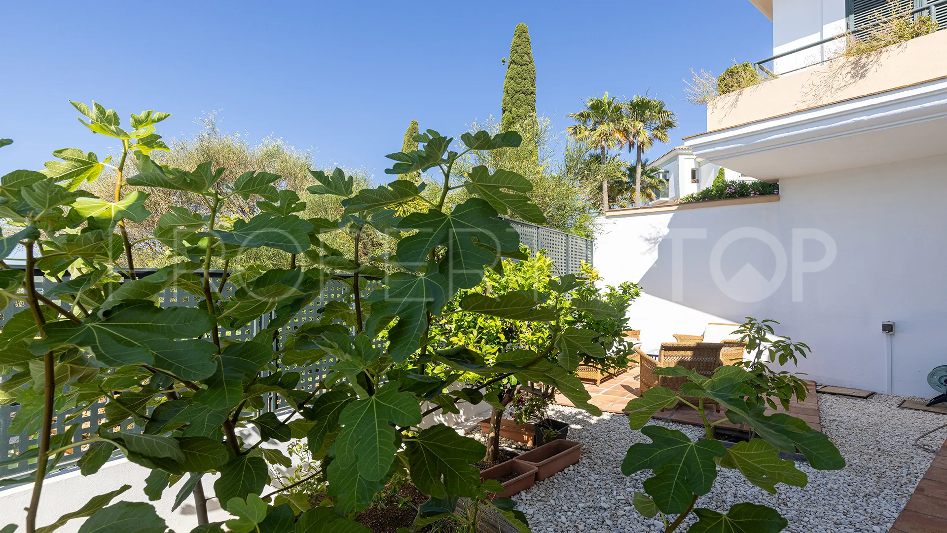 Comprar apartamento en Doña Julia de 3 dormitorios