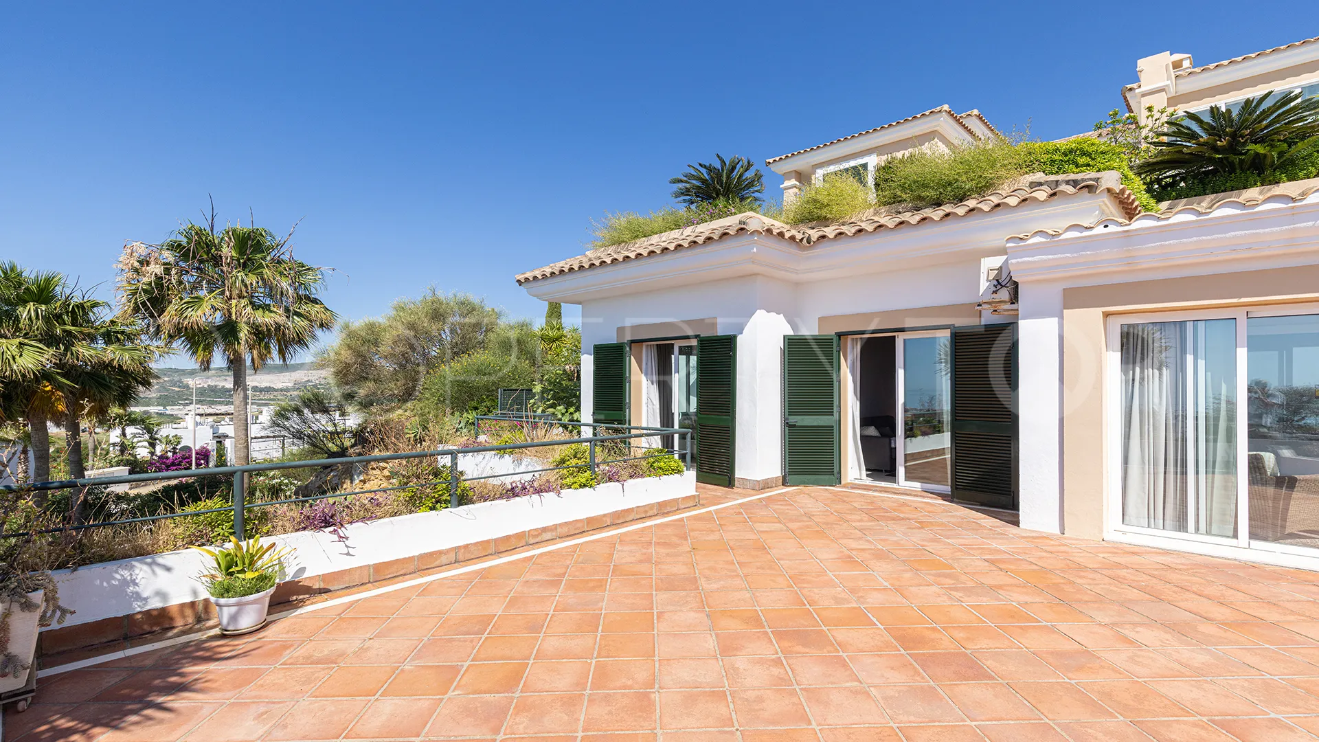Comprar apartamento en Doña Julia de 3 dormitorios