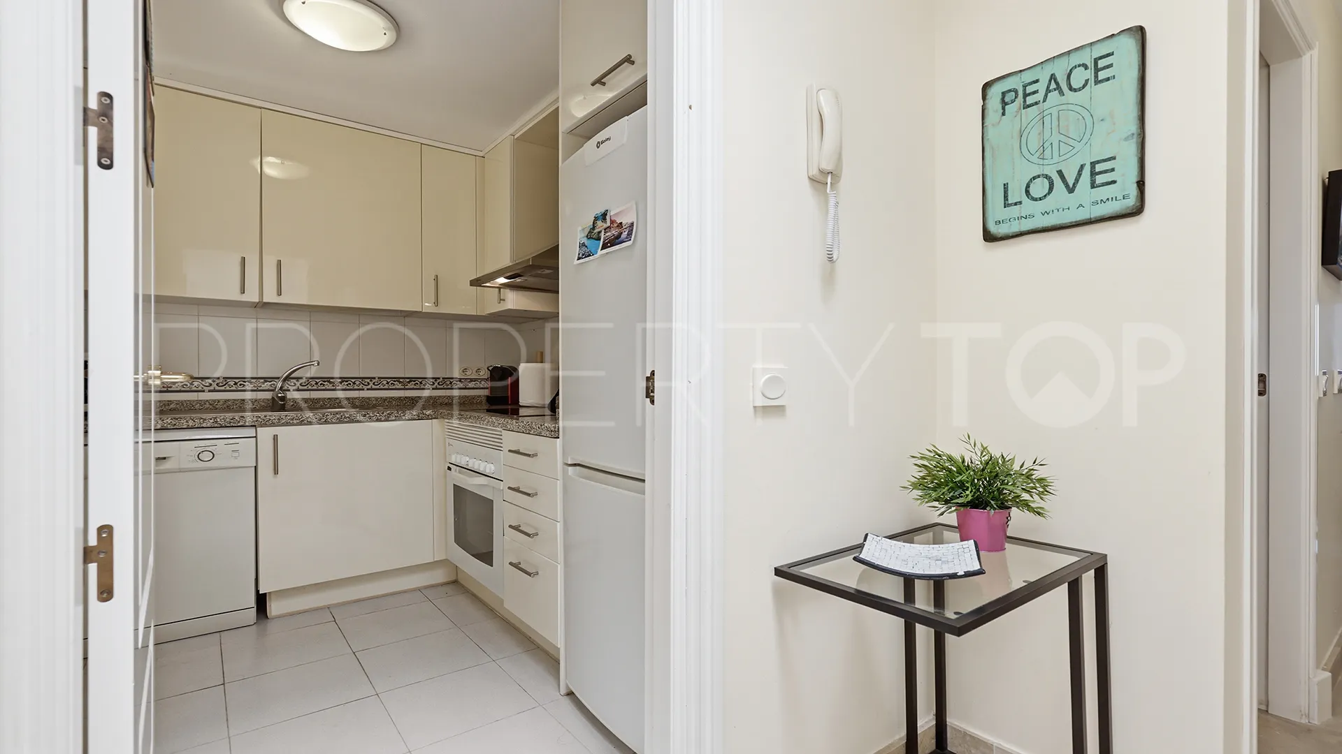 Penthouse with 2 bedrooms for sale in Duquesa Village