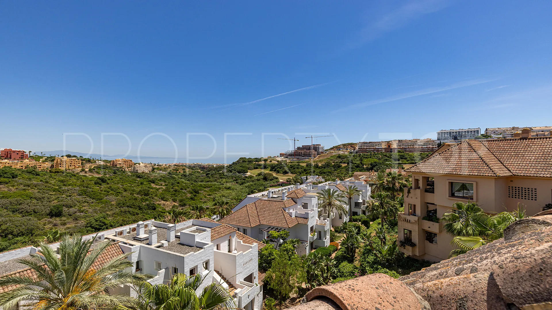Penthouse with 2 bedrooms for sale in Duquesa Village