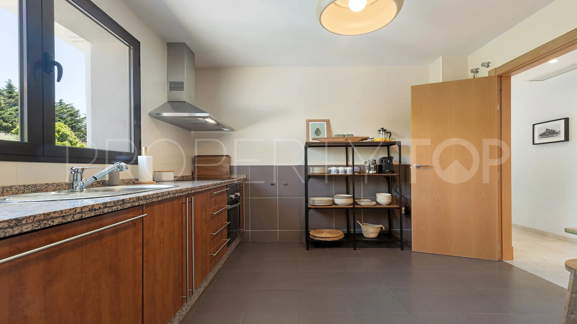 For sale penthouse with 3 bedrooms in Casares Golf