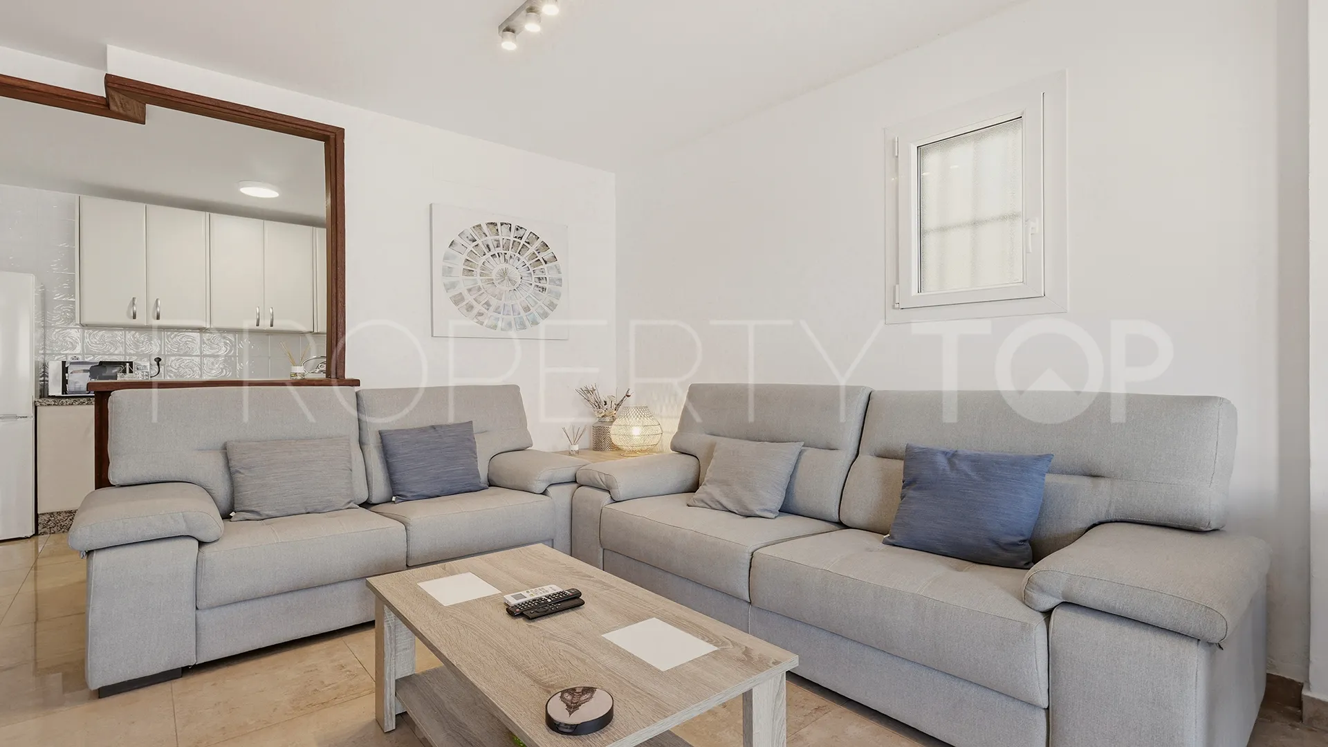 For sale Hacienda Guadalupe apartment with 2 bedrooms