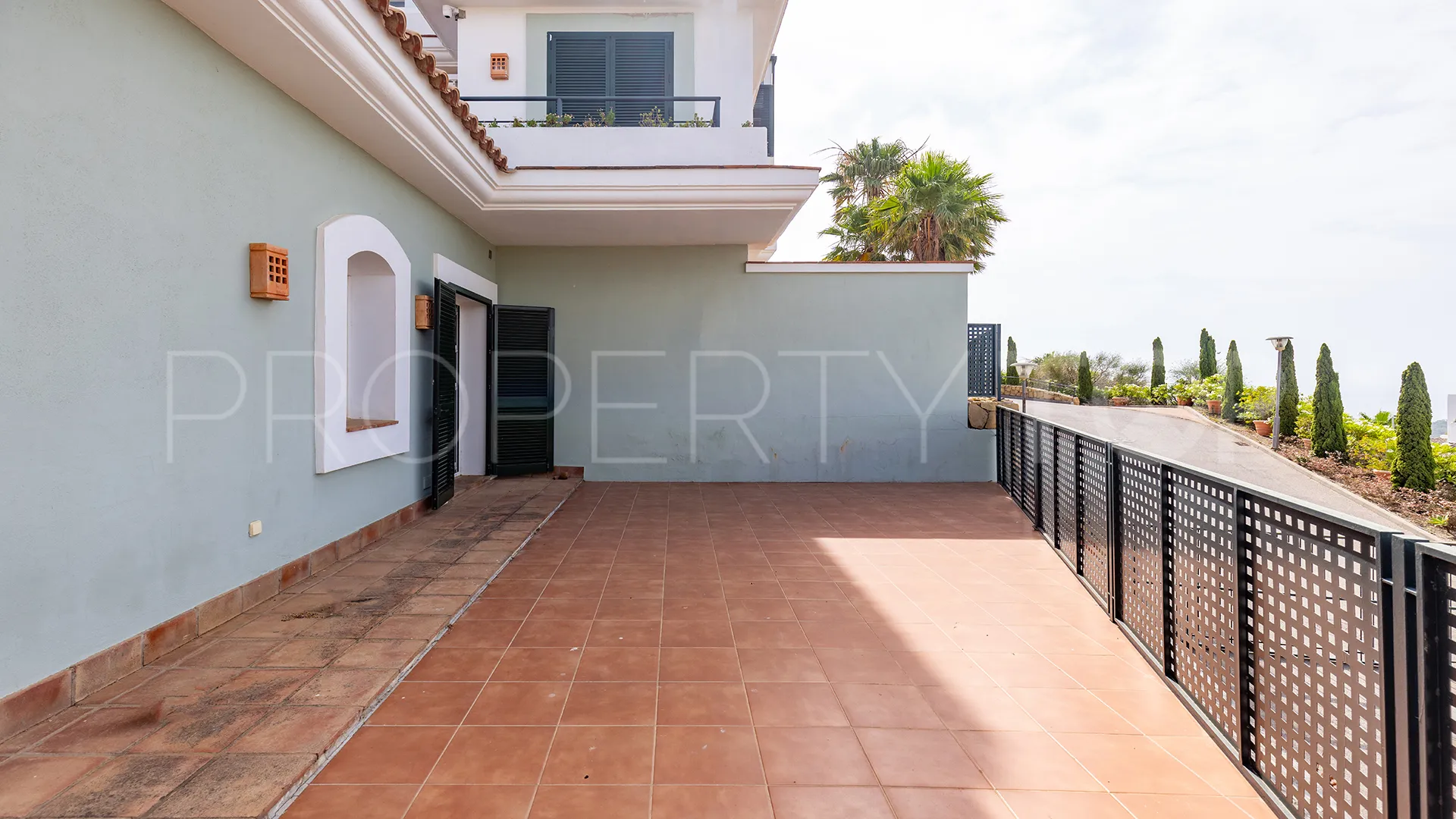 Apartamento a la venta con 3 dormitorios en Doña Julia