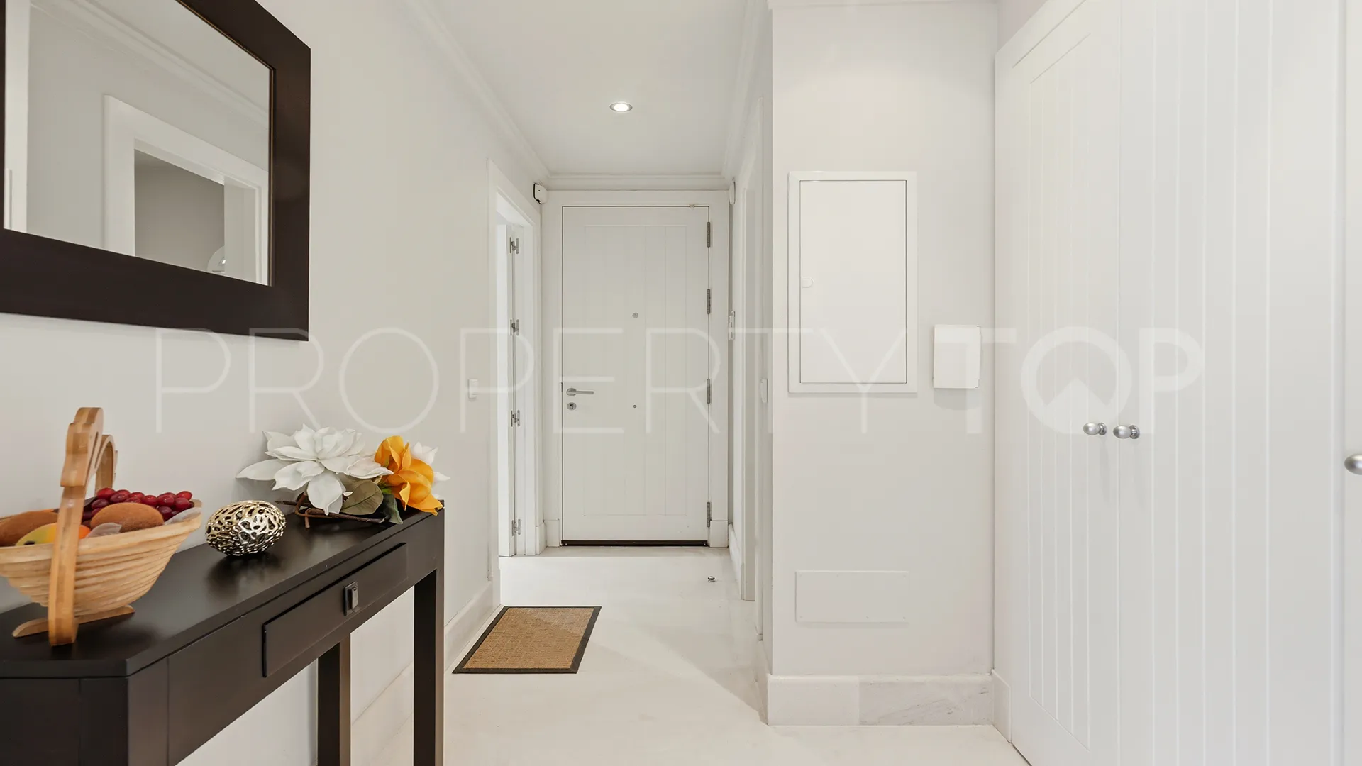 Apartamento a la venta con 3 dormitorios en Doña Julia