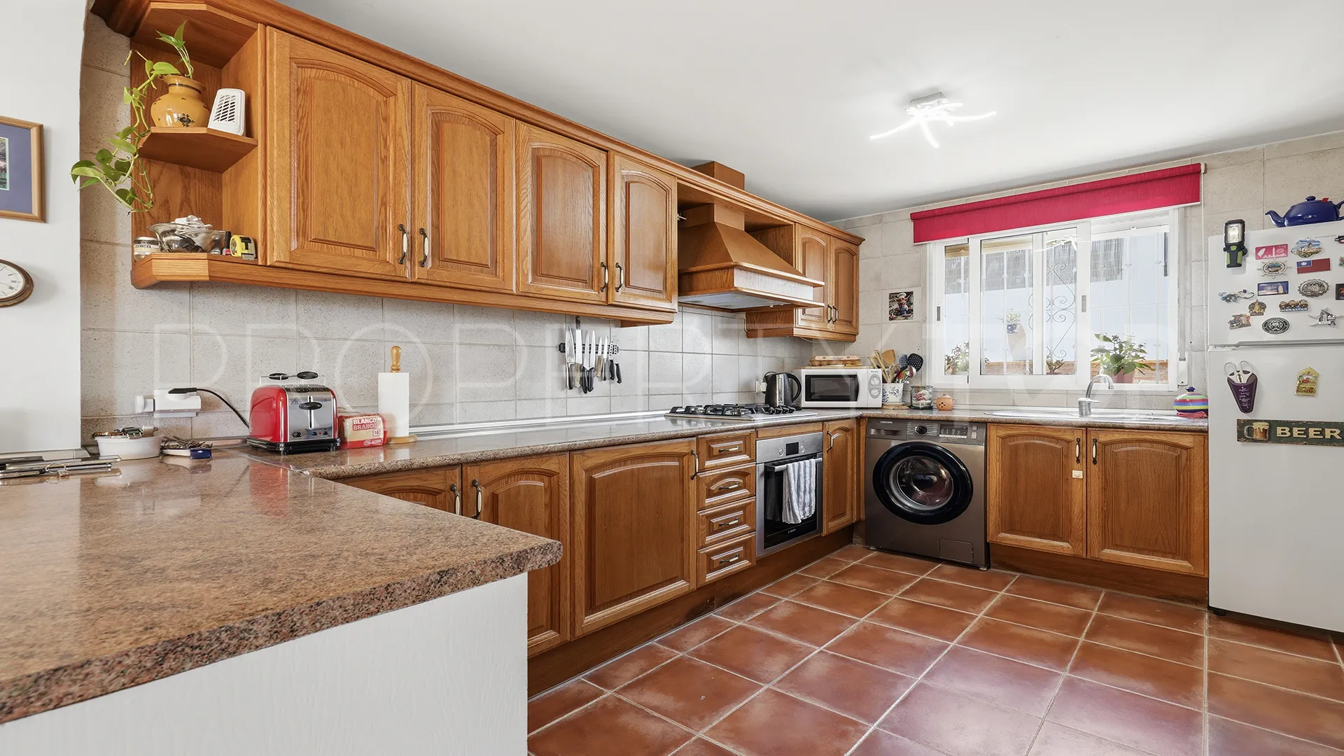 Se vende pareado en Manilva