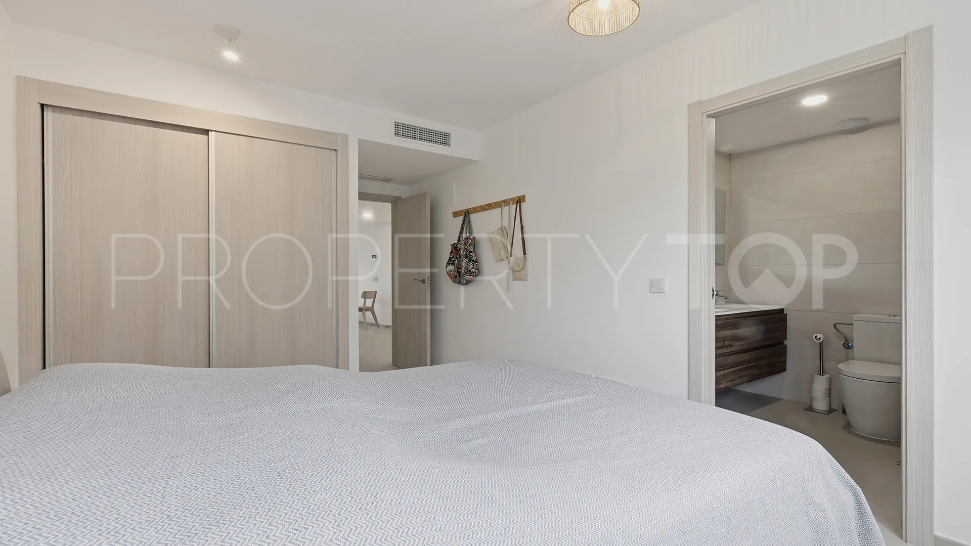 Comprar apartamento en Martagina