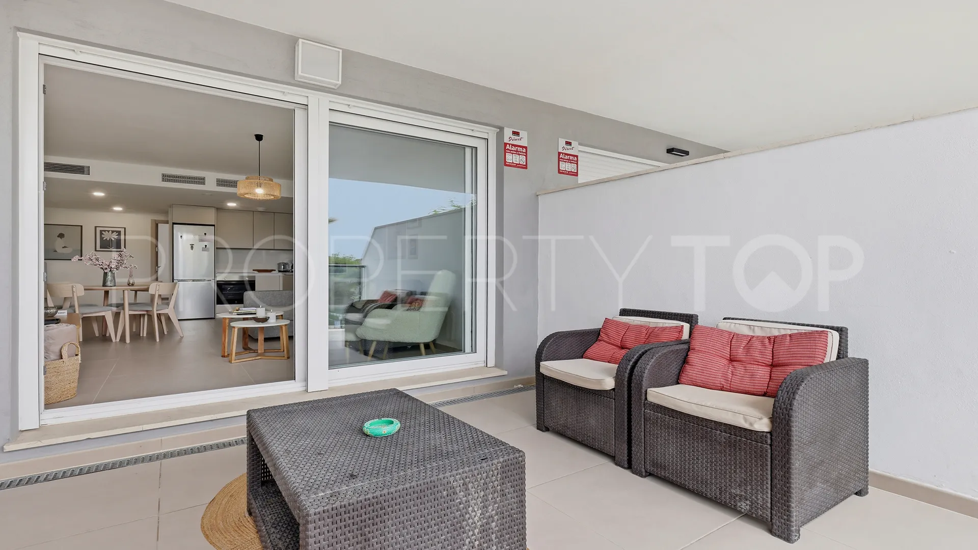 Comprar apartamento en Martagina