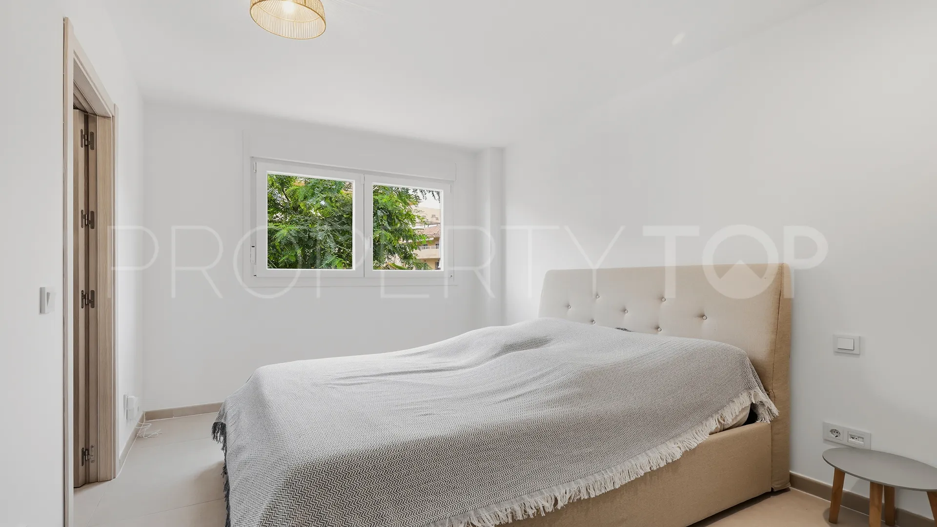 Comprar apartamento en Martagina
